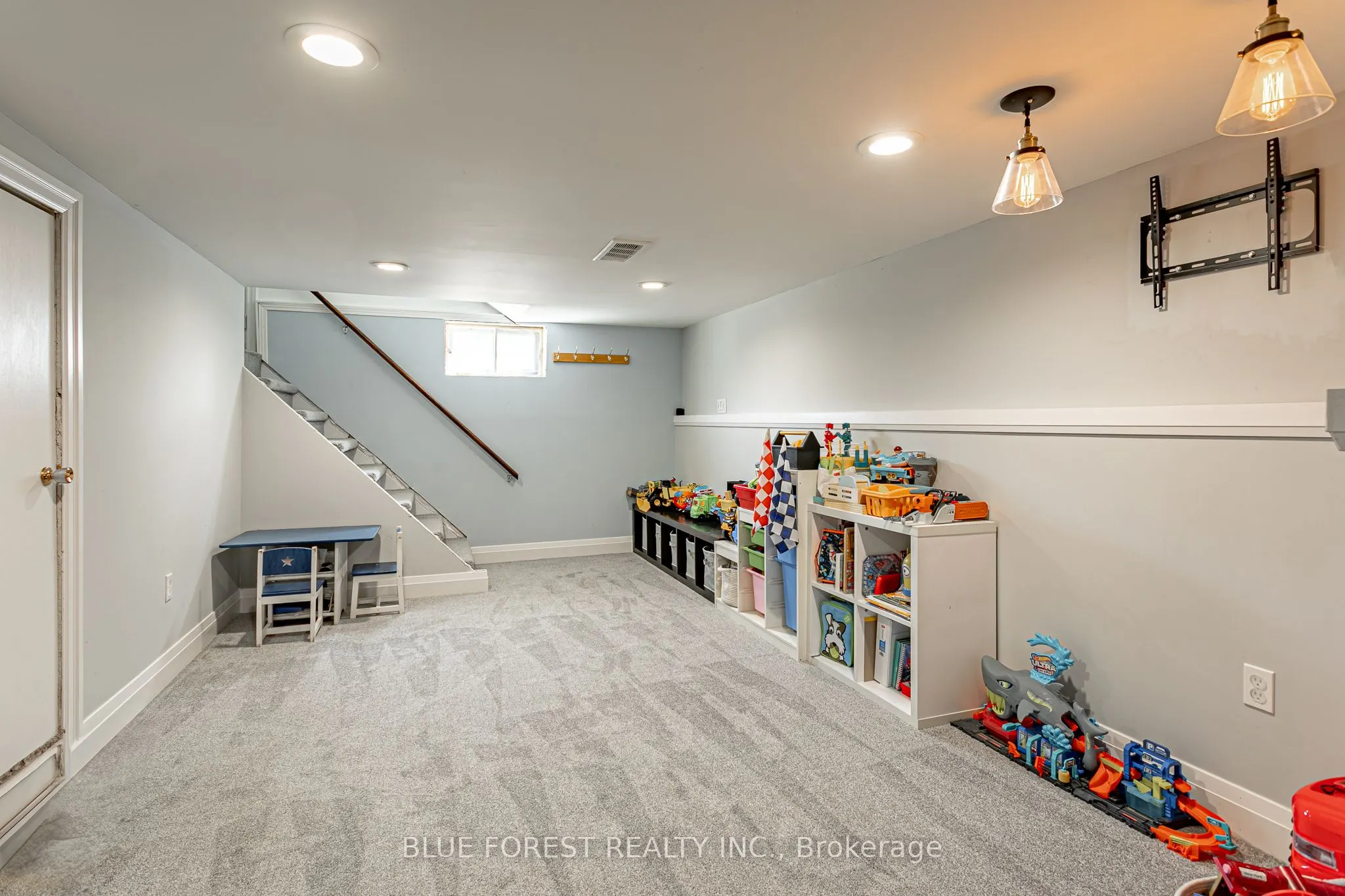 178 Patricia Avenue