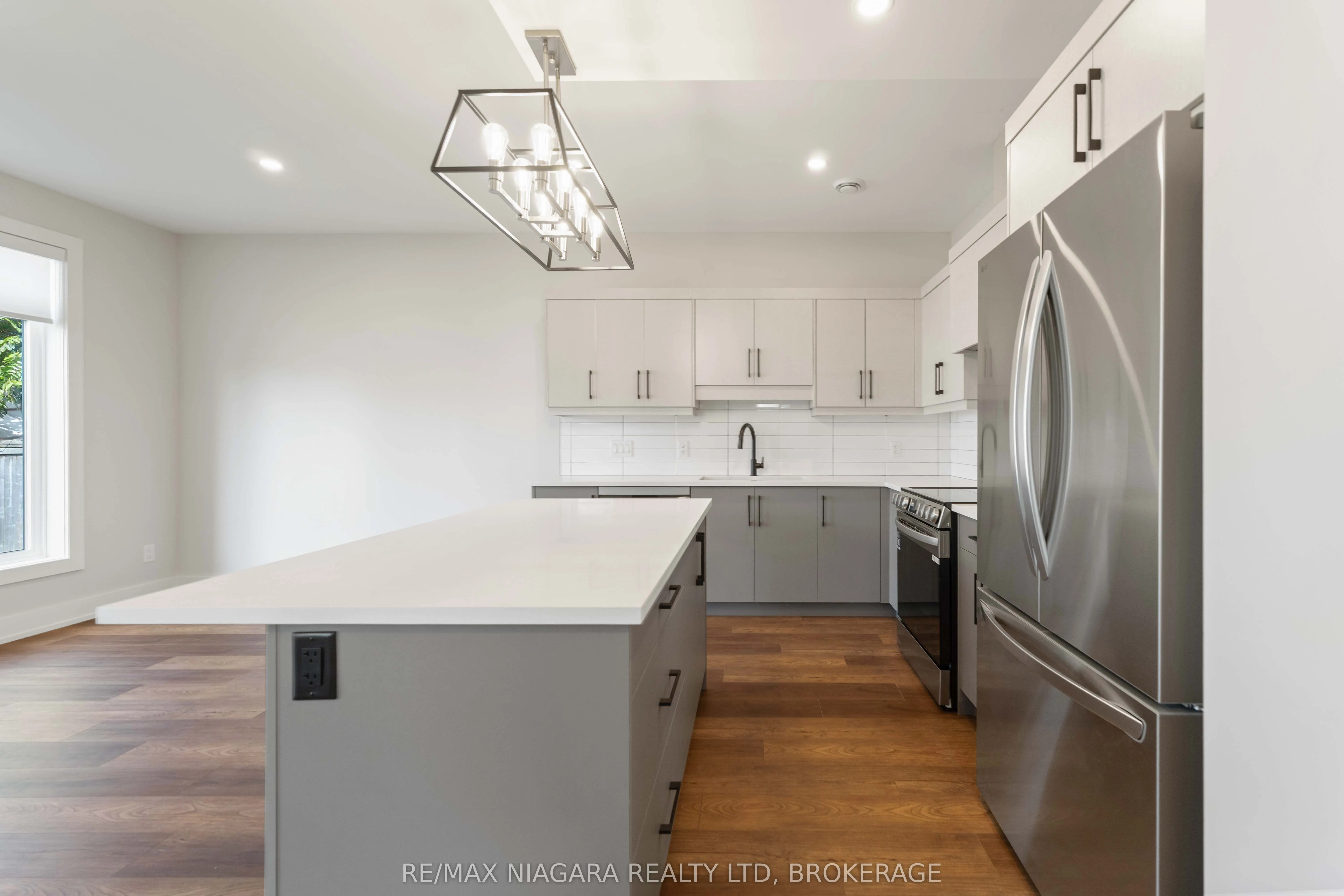 35 Buchanan Road, #A