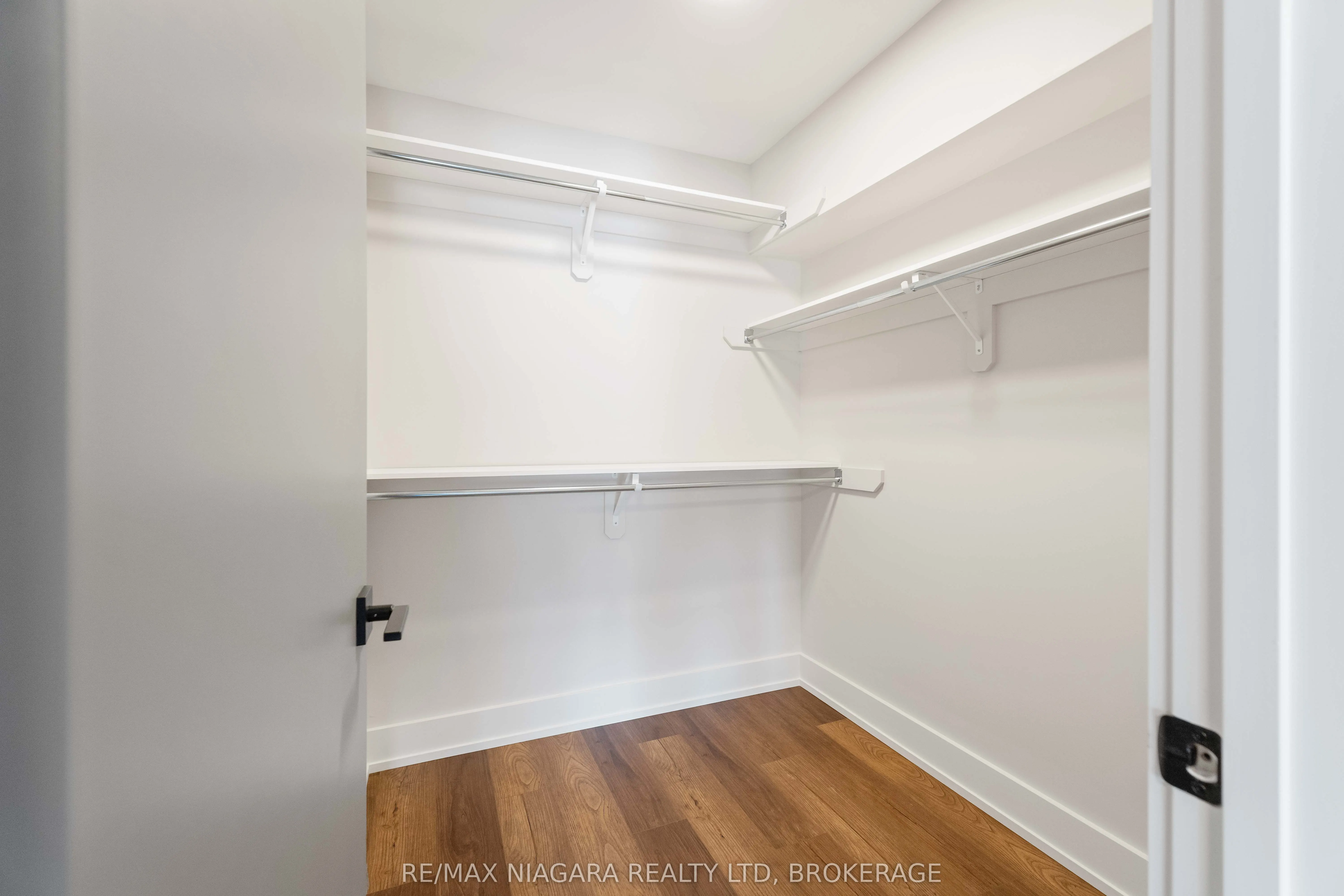 35 Buchanan Road, #A