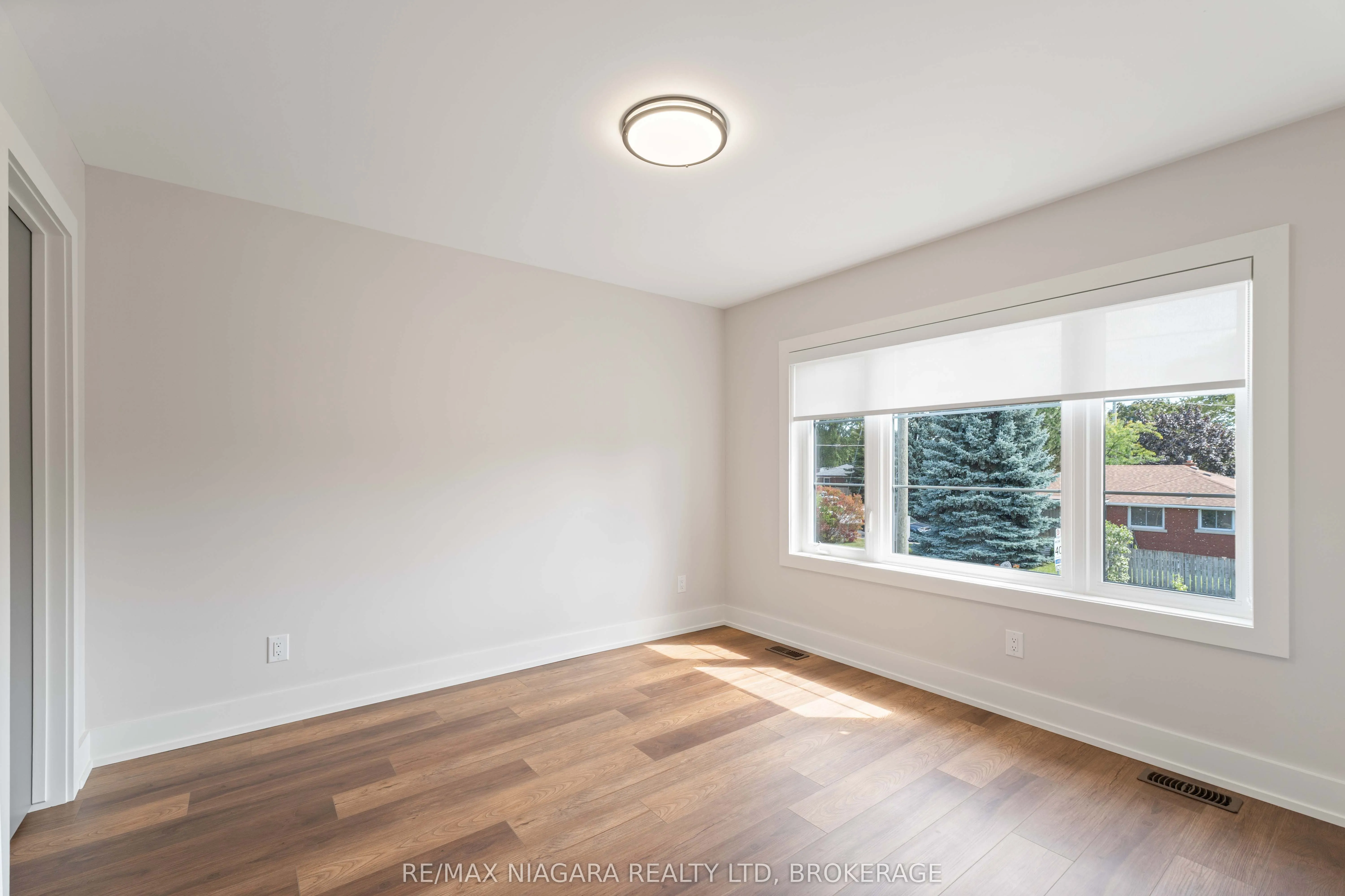 35 Buchanan Road, #A