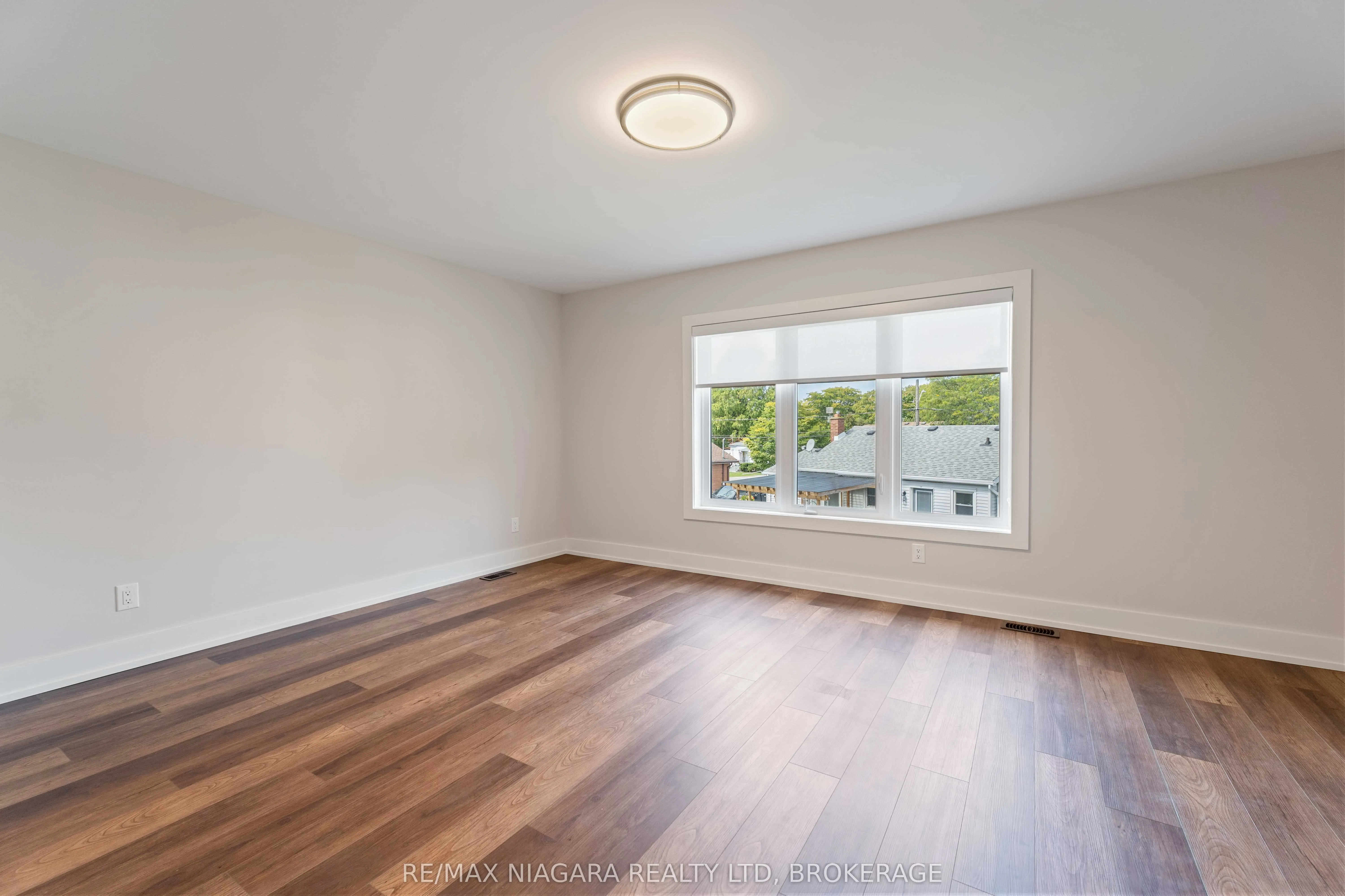 35 Buchanan Road, #A