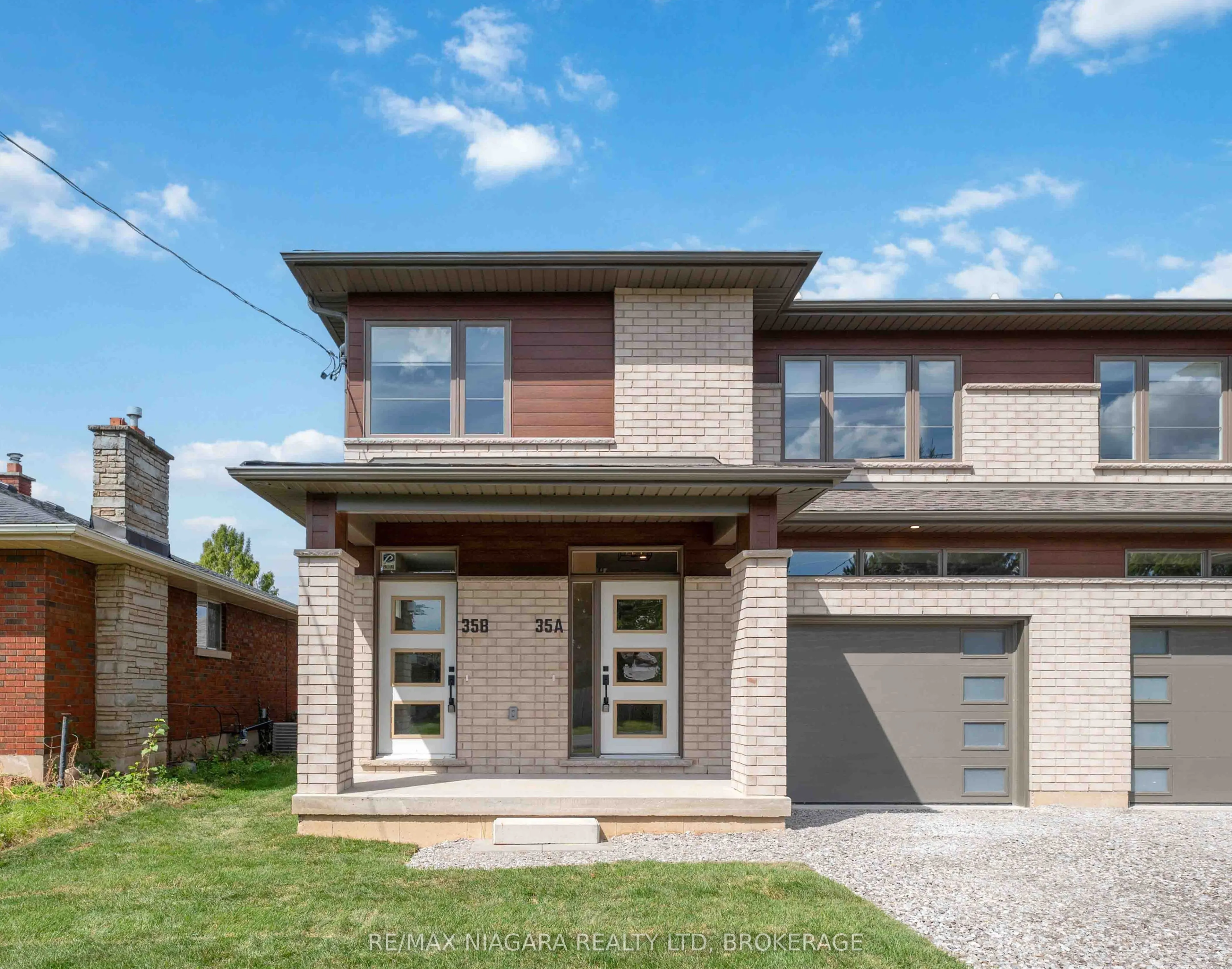 35 Buchanan Road, #B