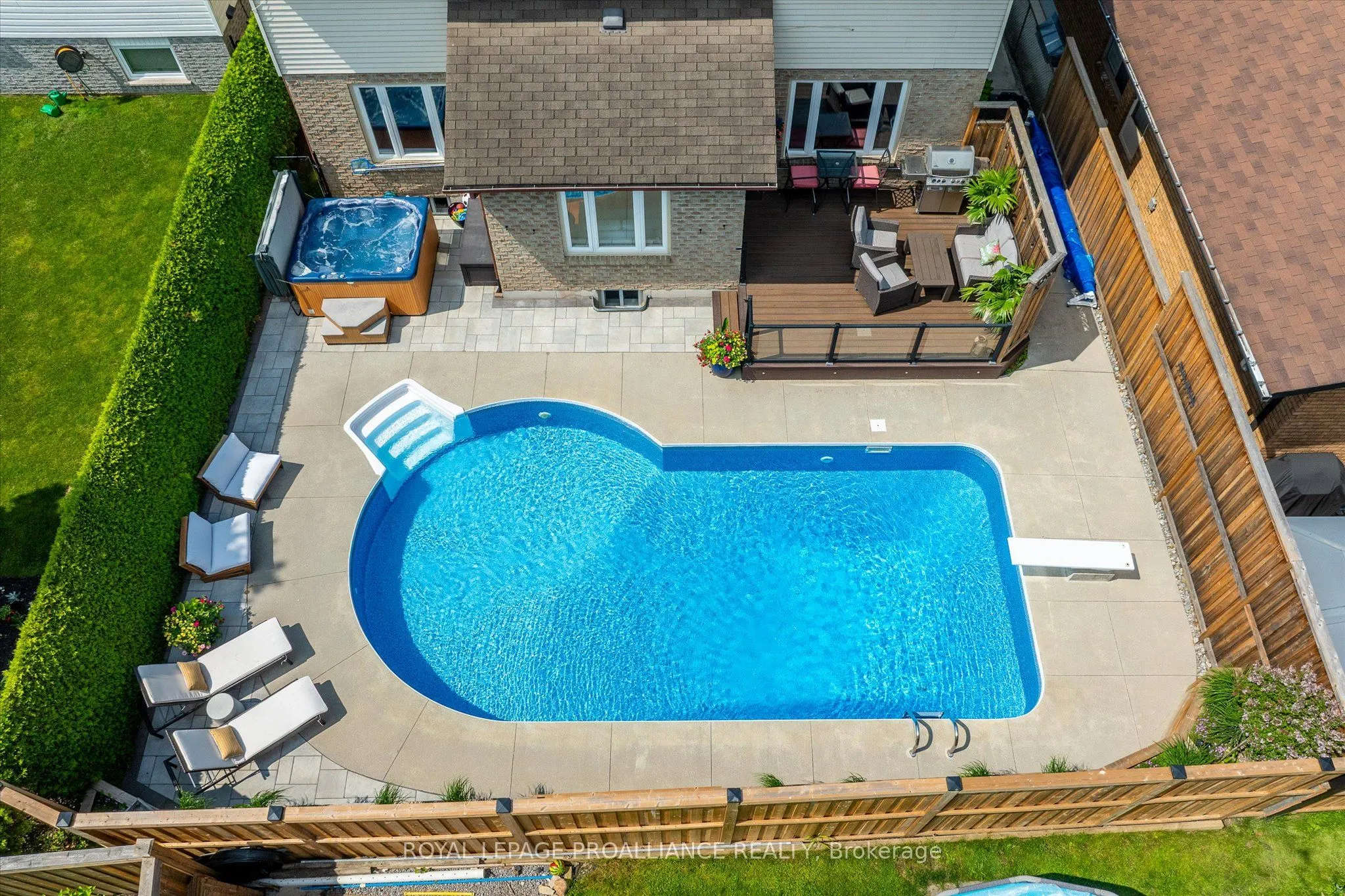 2112 Lorraine Drive