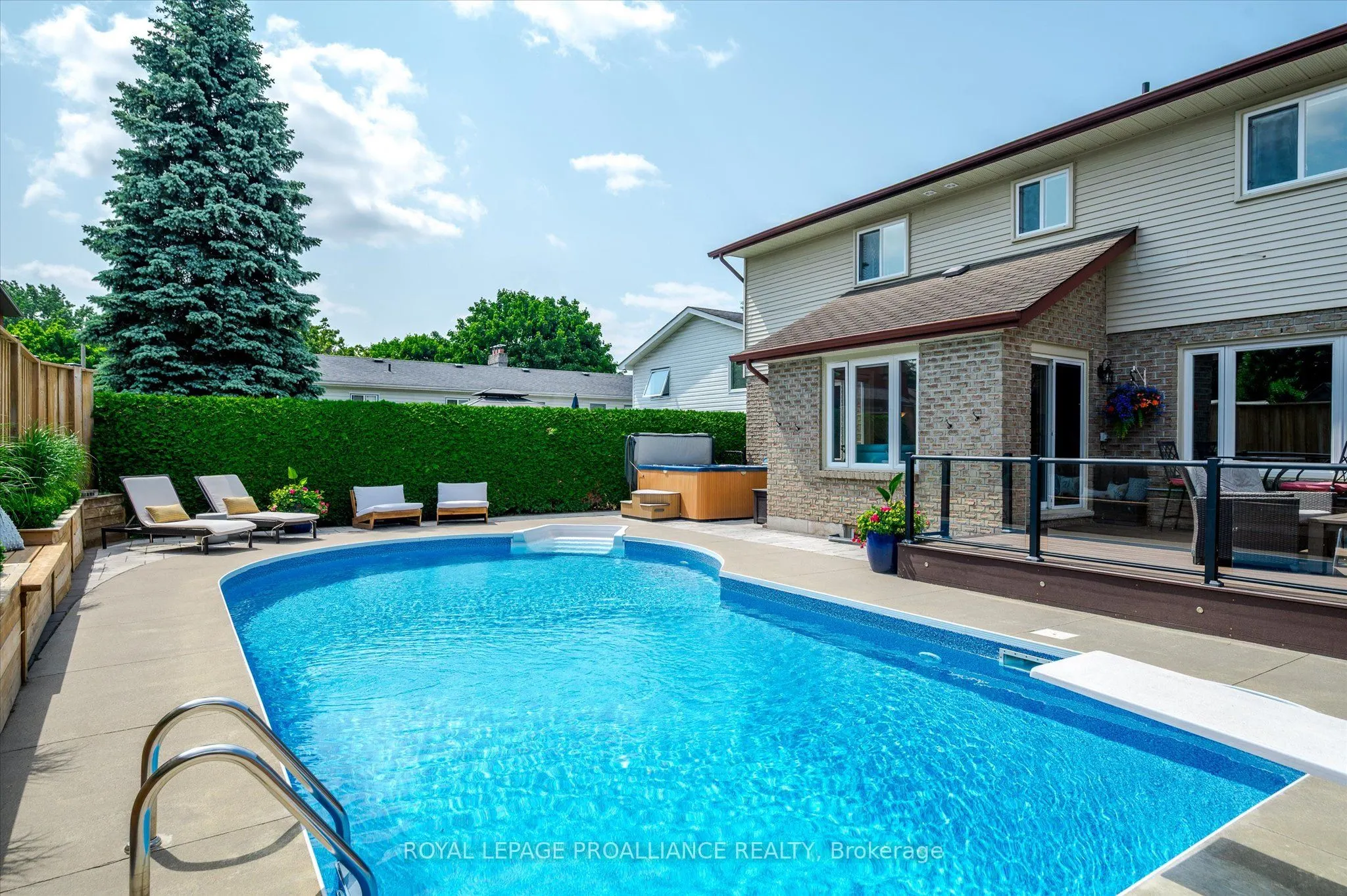 2112 Lorraine Drive