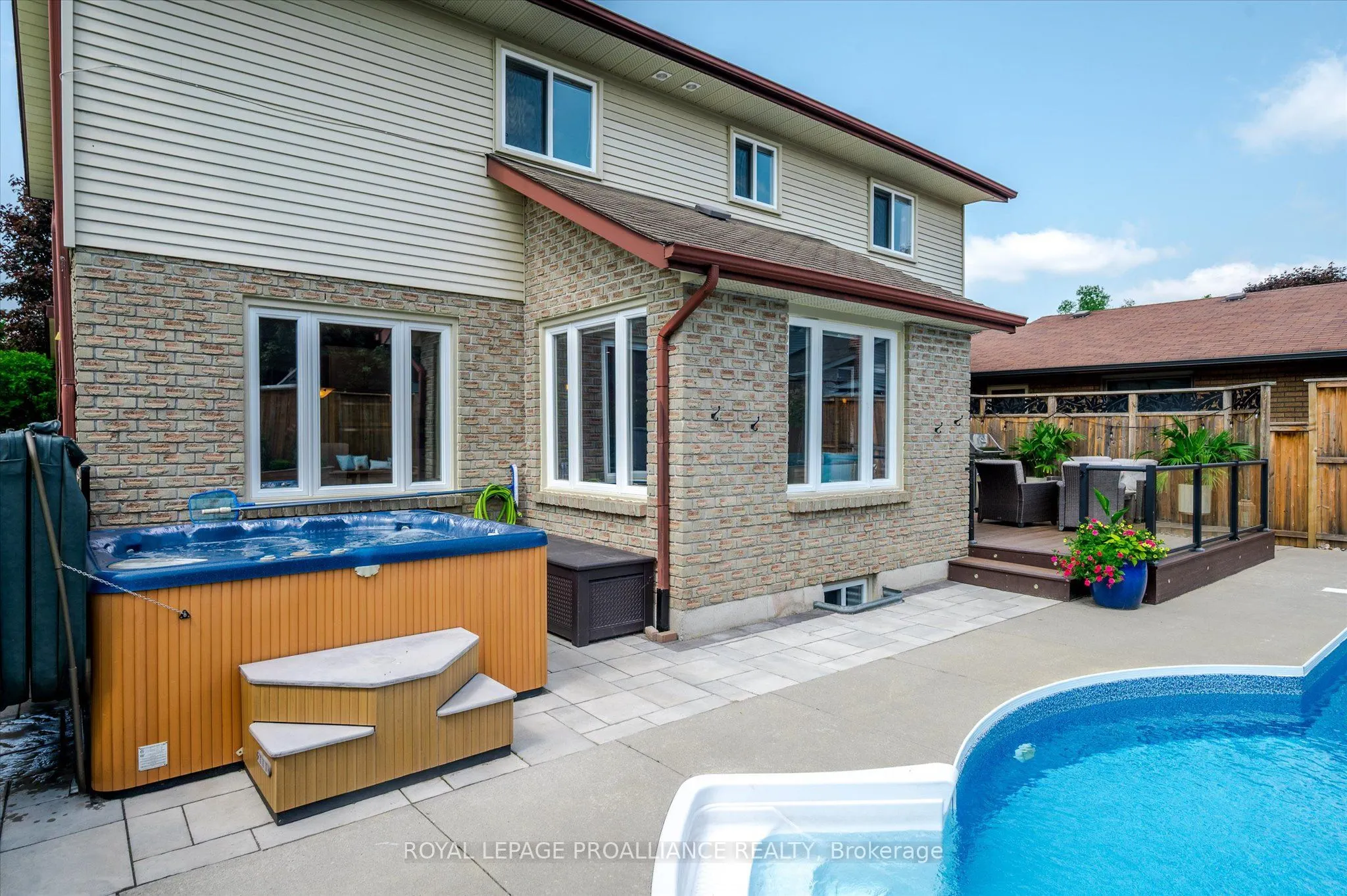 2112 Lorraine Drive