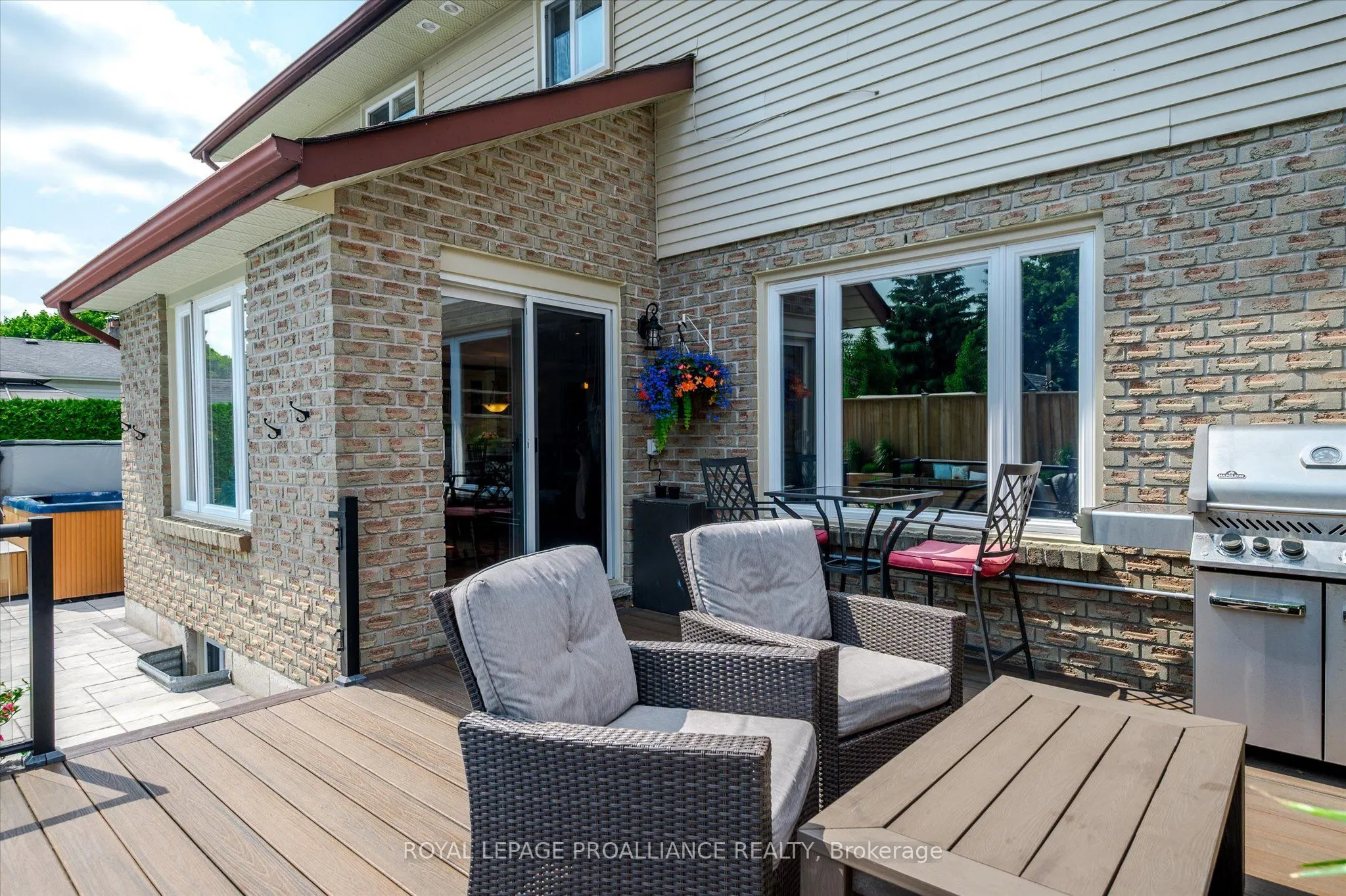 2112 Lorraine Drive