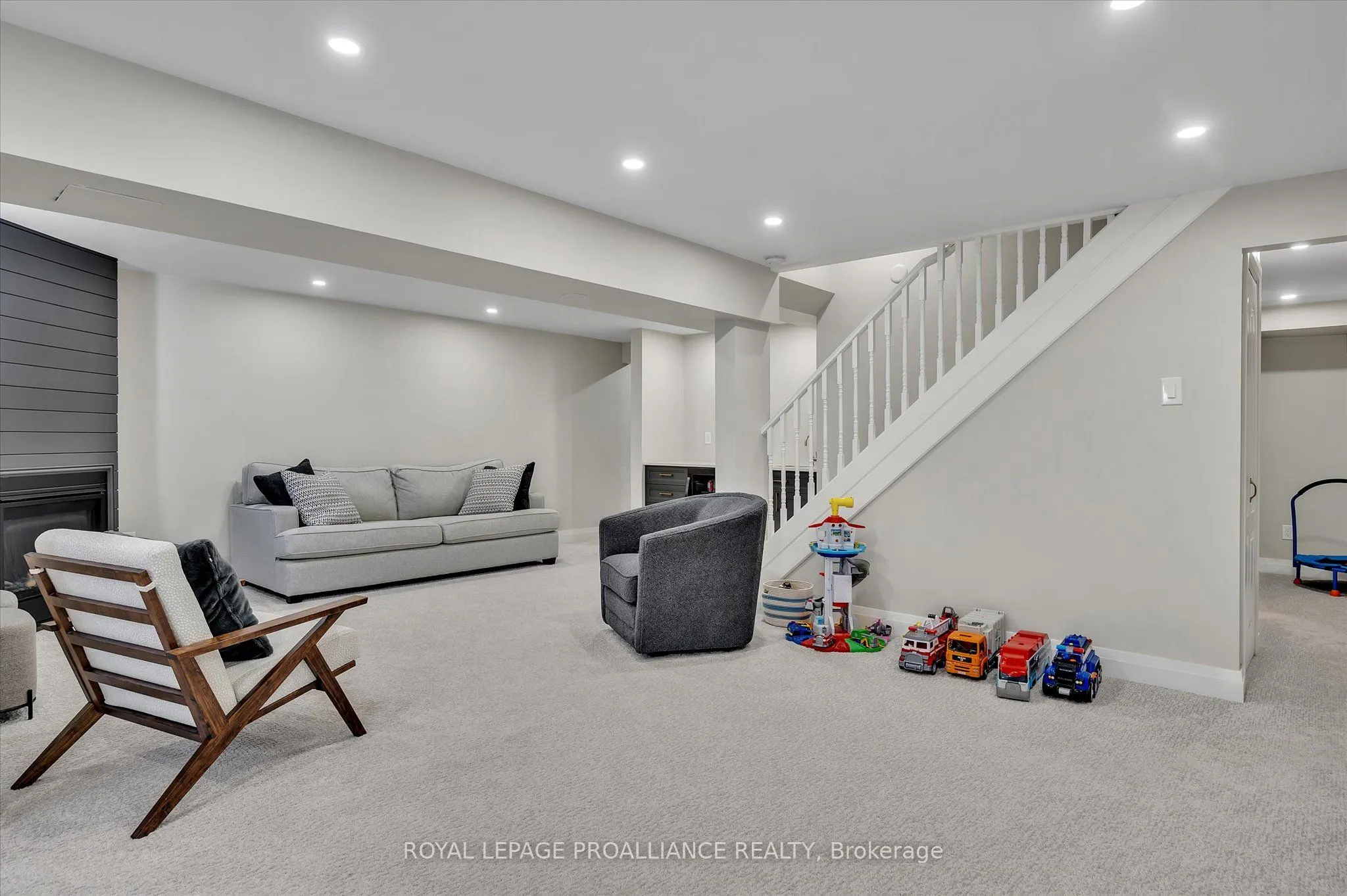 2112 Lorraine Drive