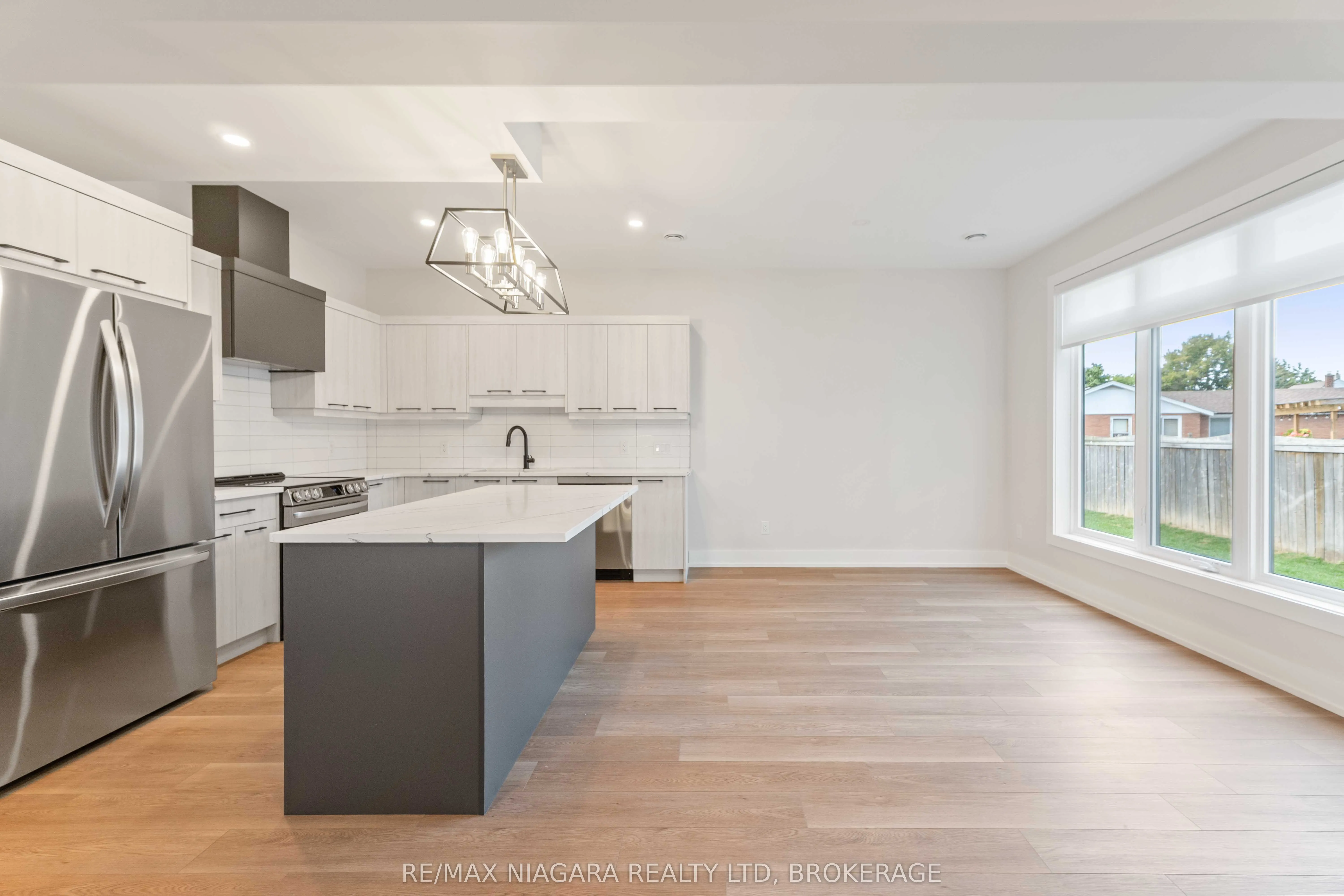 37 Buchanan Road, #A