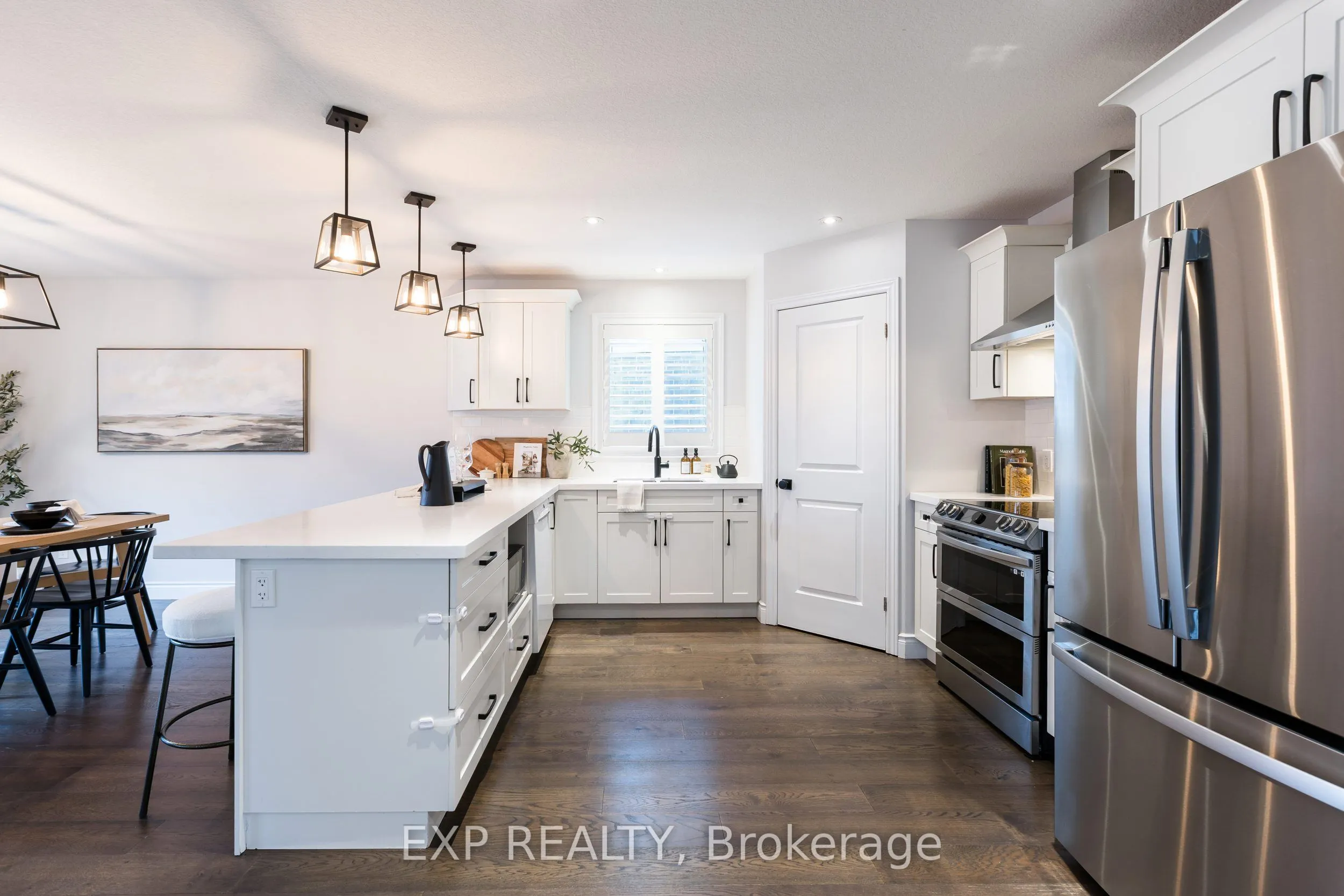 2180 YELLOWBIRCH Place