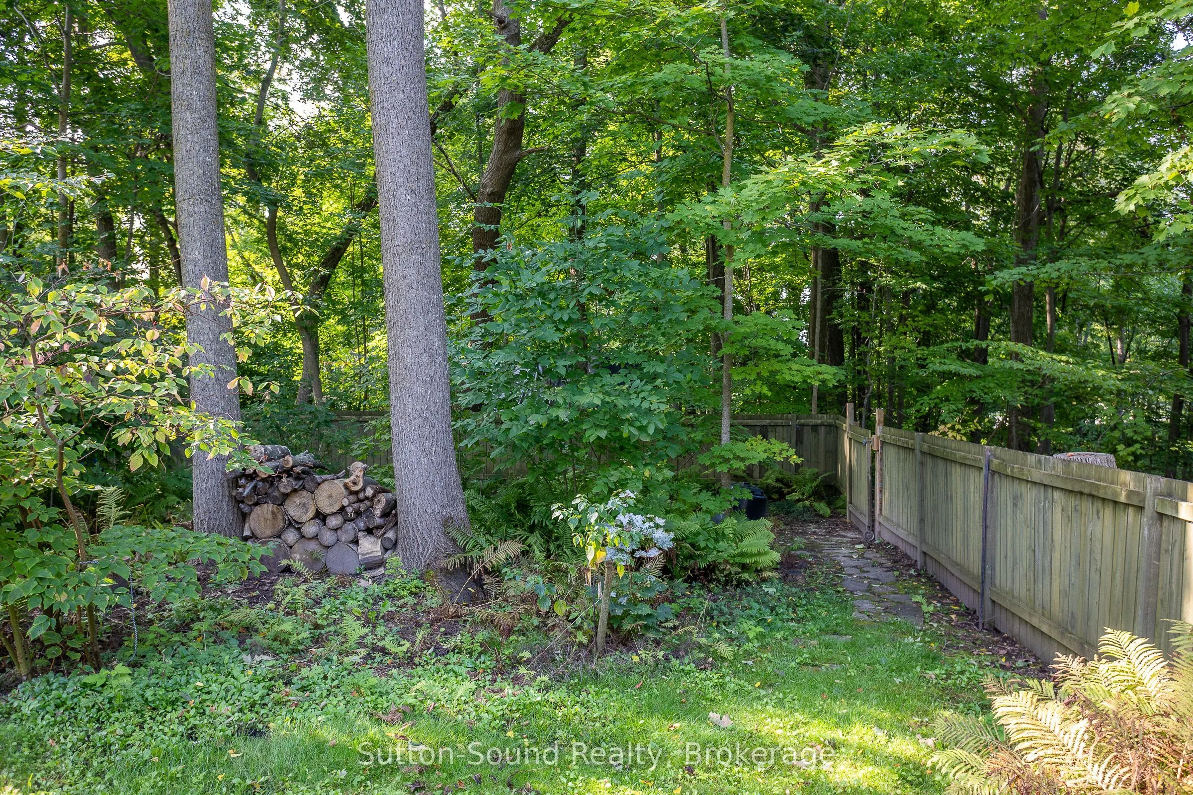 475 20th Street W