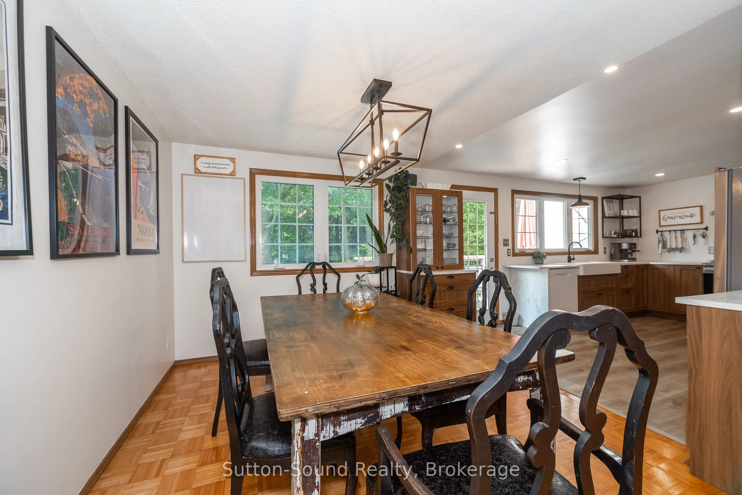 475 20th Street W