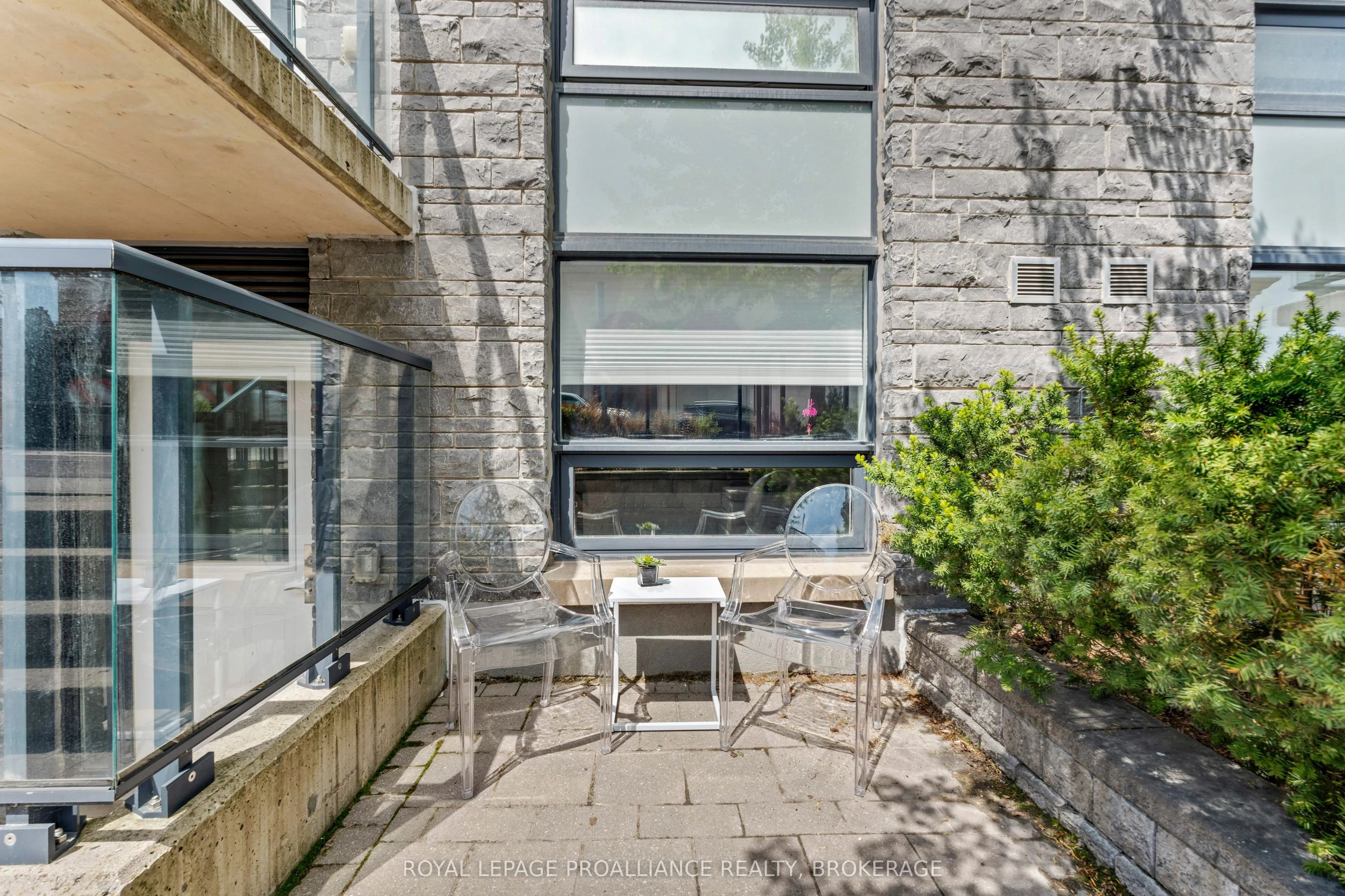 121 Queen Street, #4A