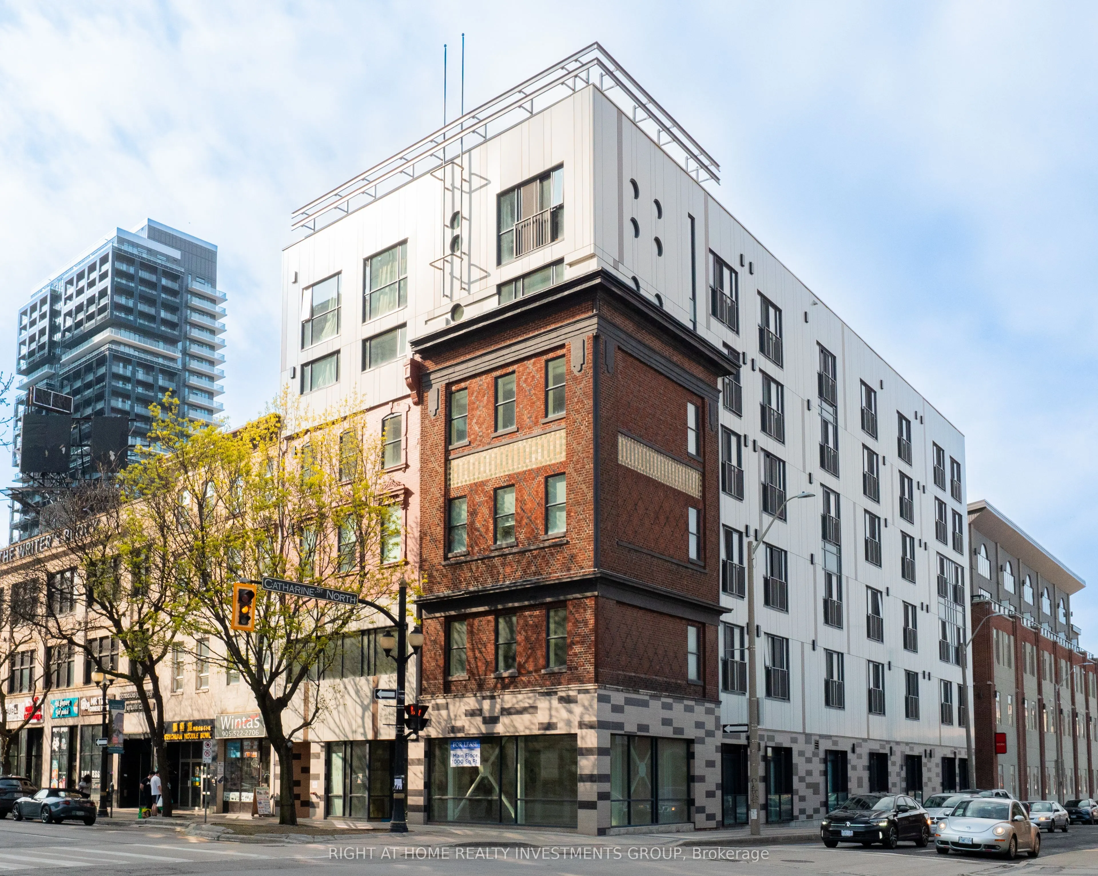 121 King Street E, #303