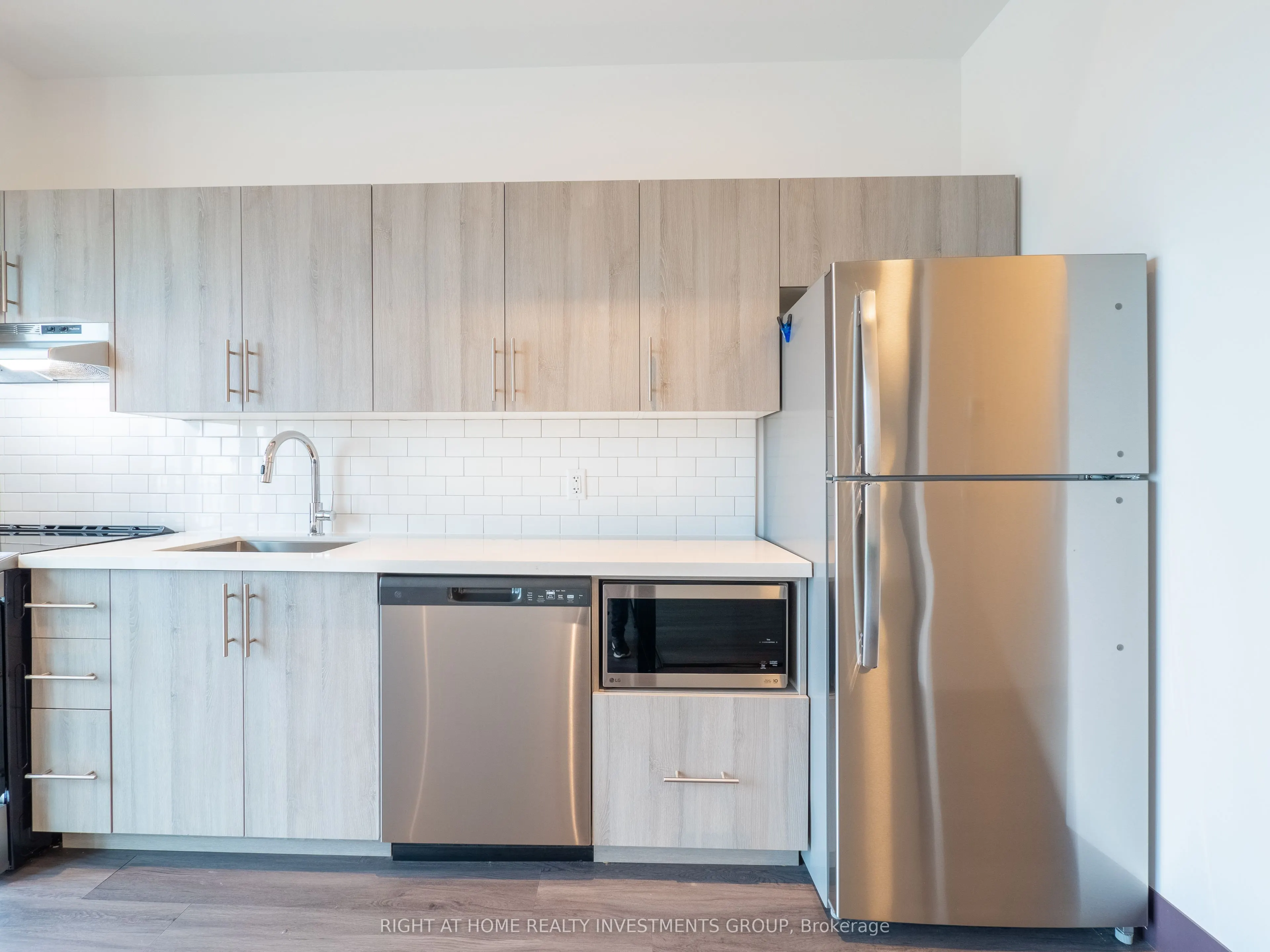 121 King Street E, #303