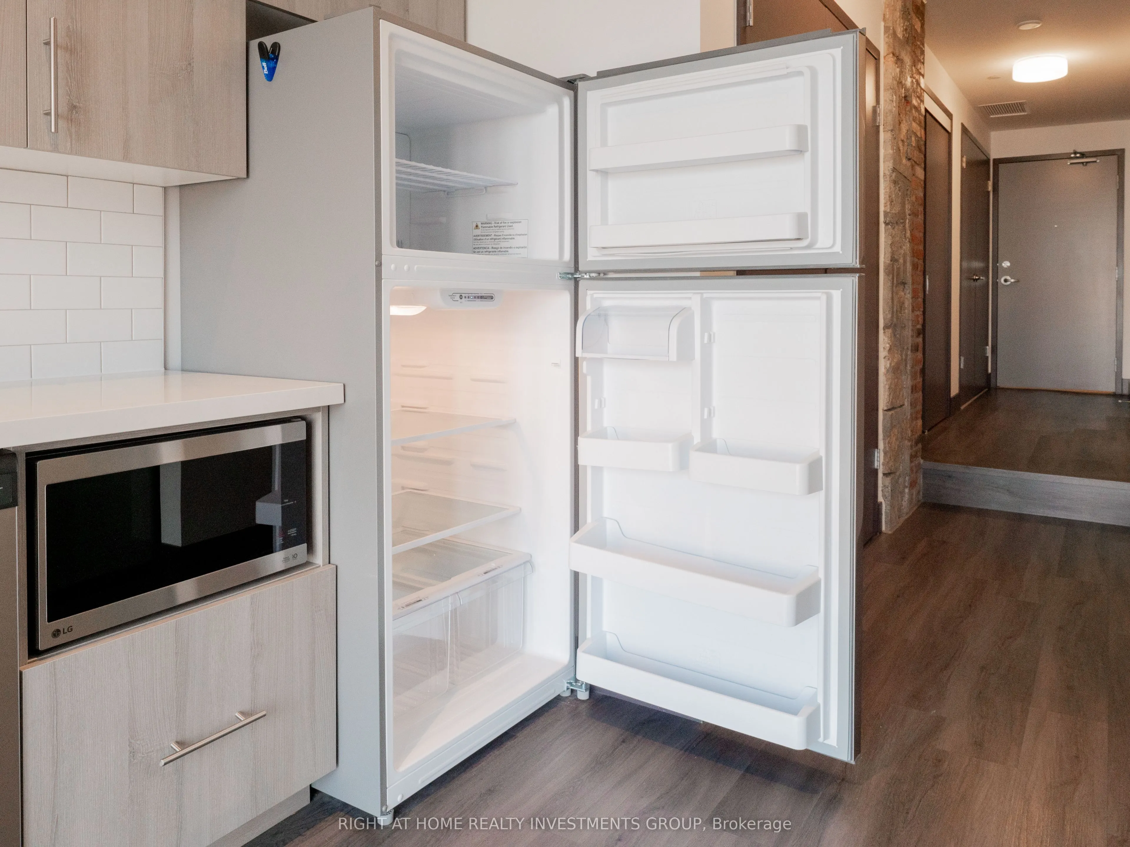 121 King Street E, #303
