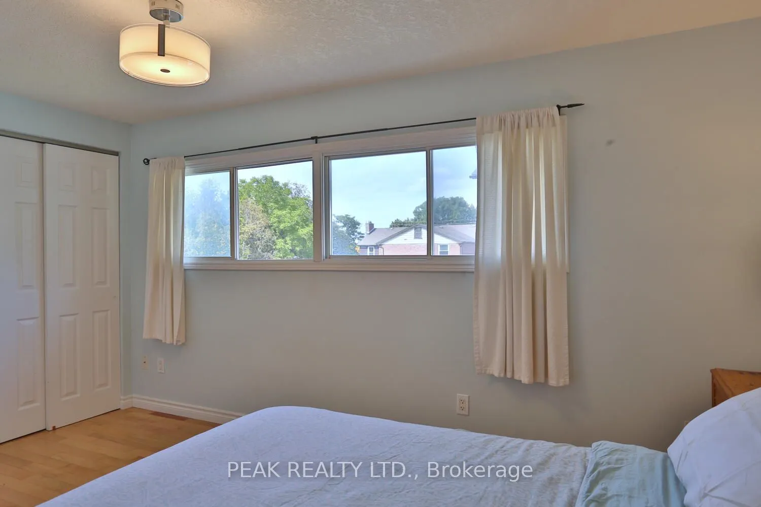 1085 Queens Boulevard, #6
