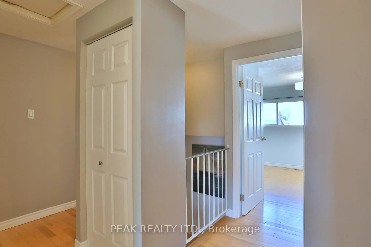 1085 Queens Boulevard, #6