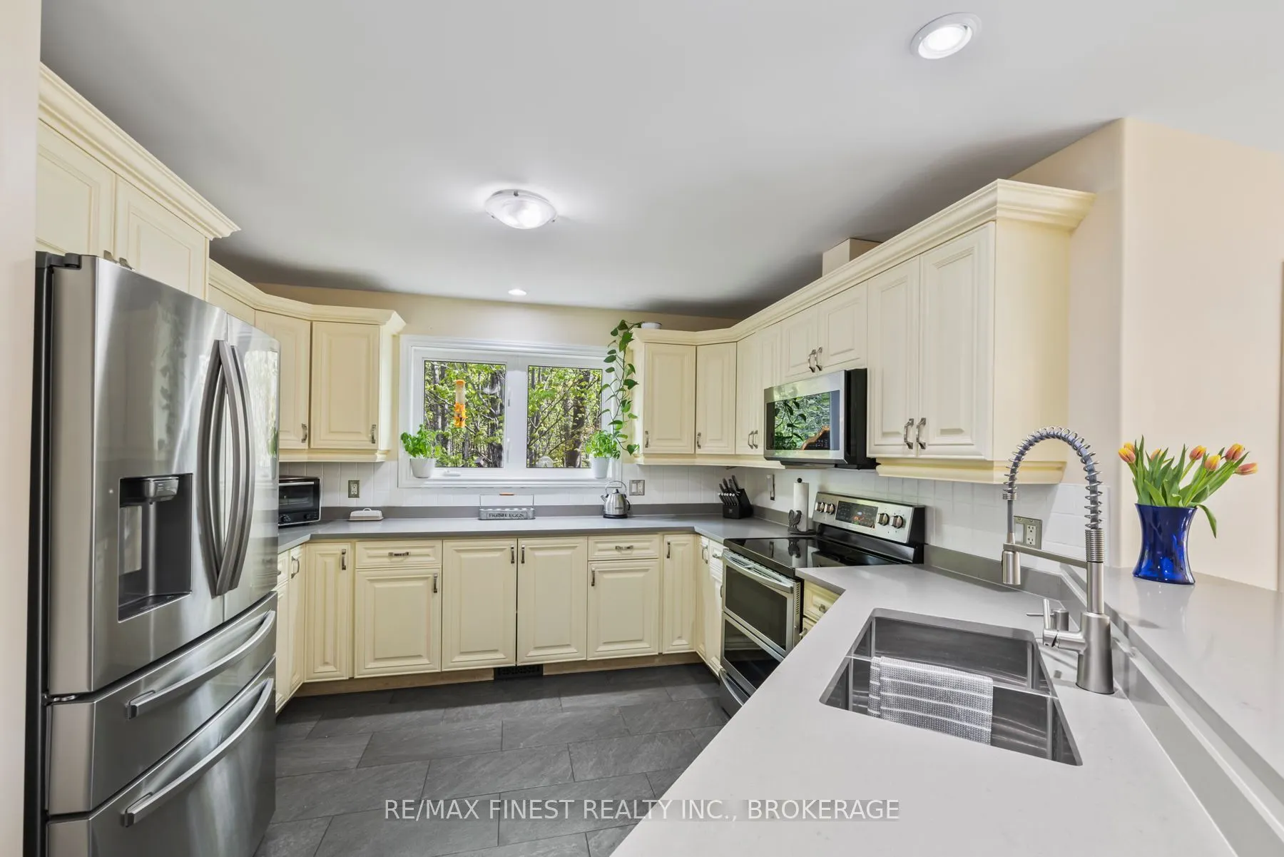 5885 Davey Drive