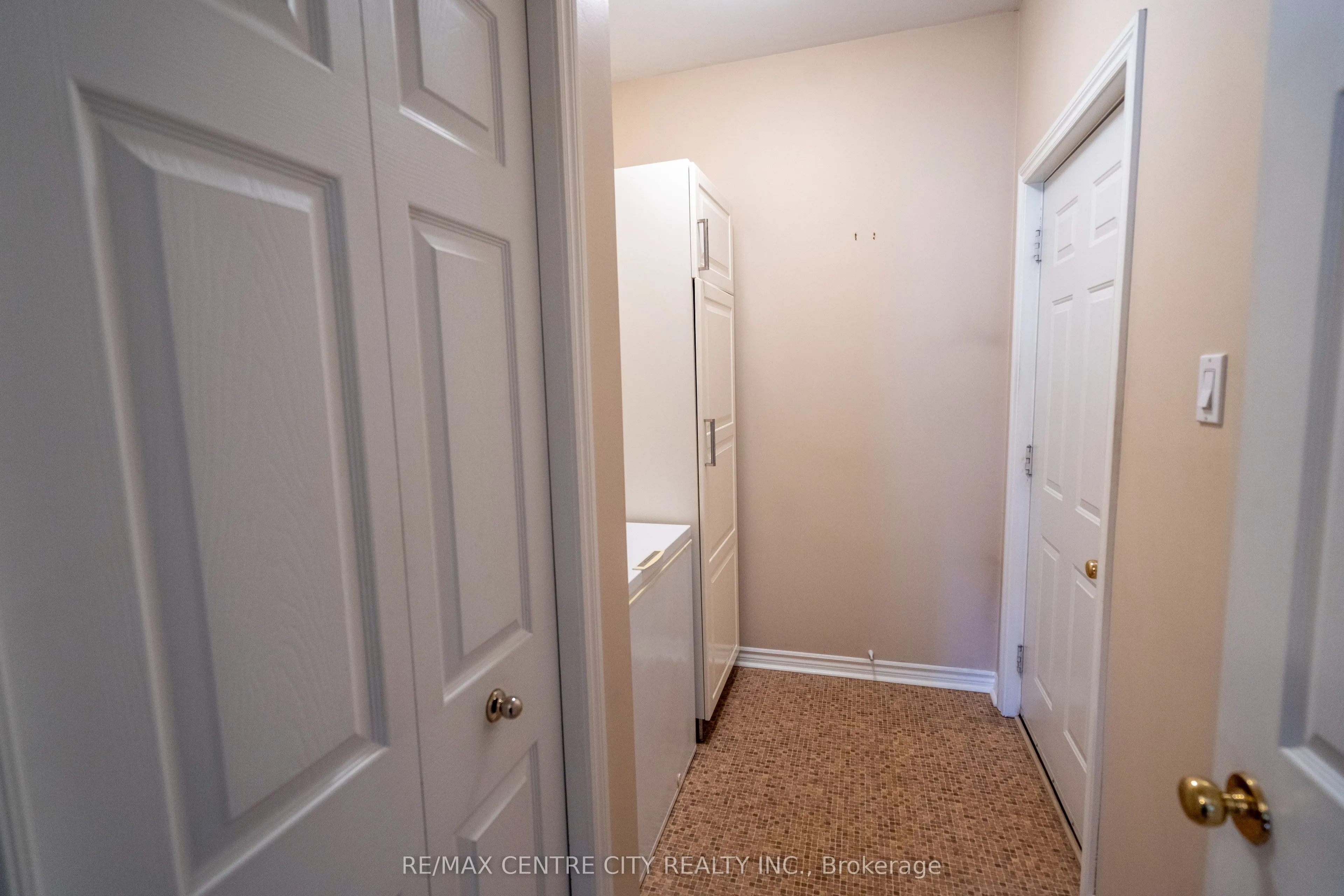 7 Cadeau Terrace, #35