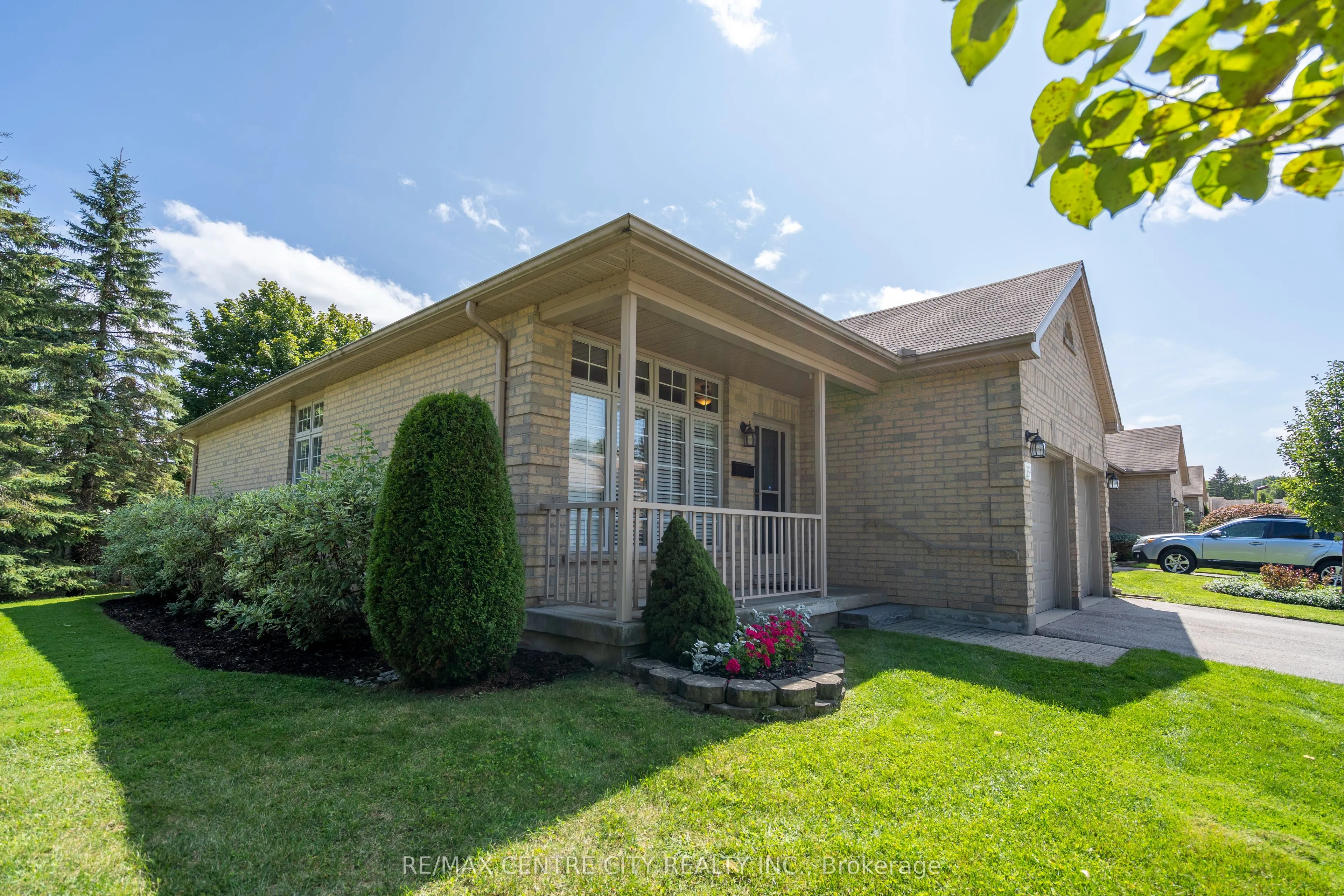 7 Cadeau Terrace, #35