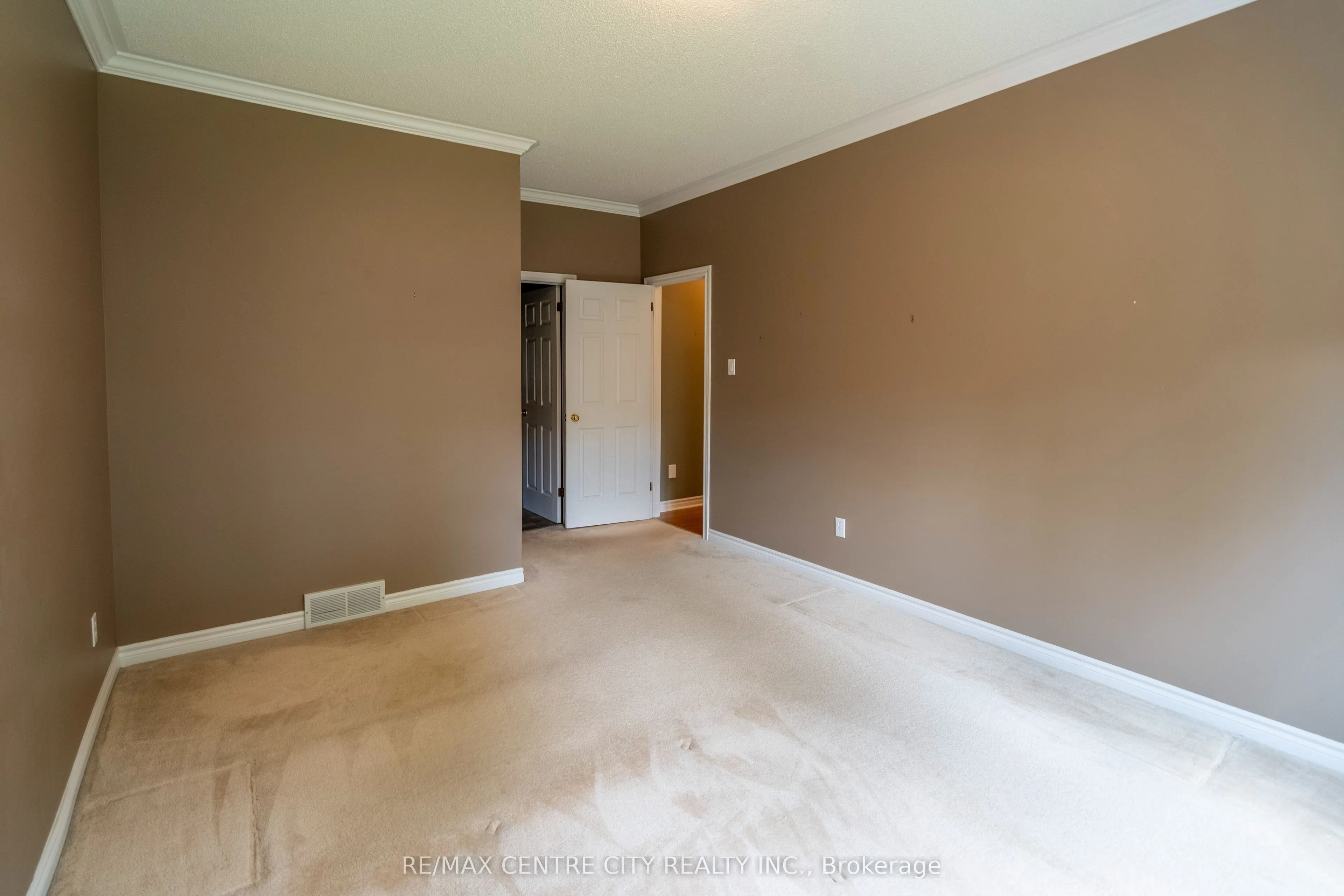 7 Cadeau Terrace, #35