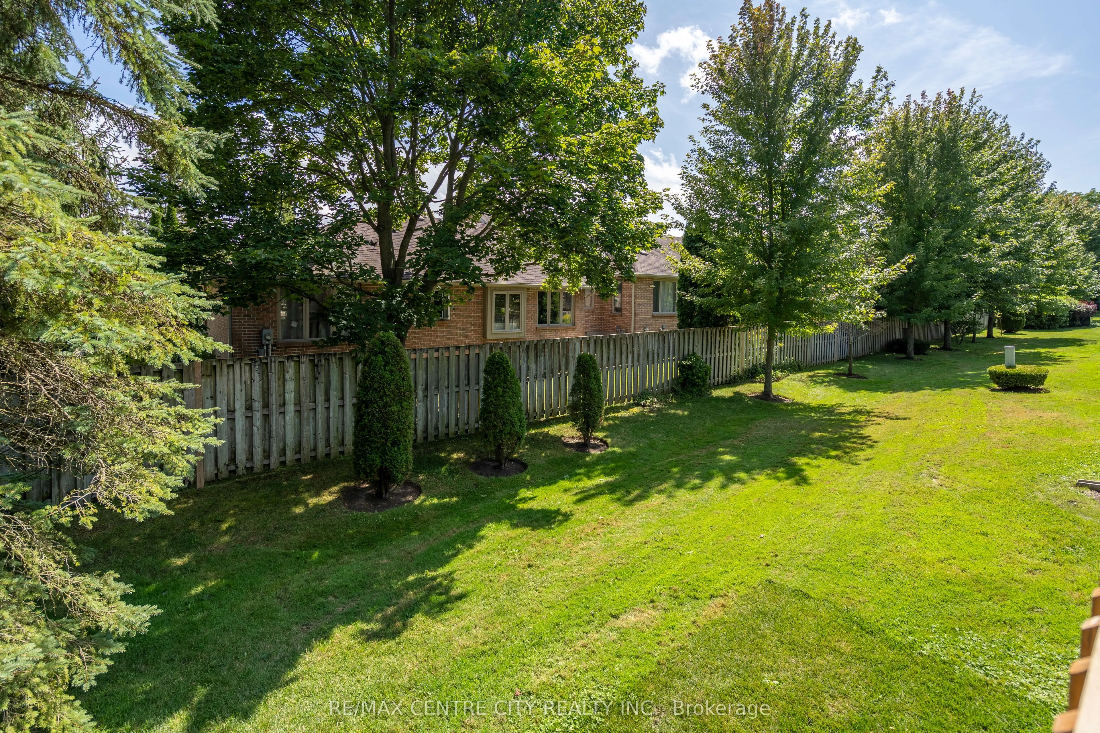 7 Cadeau Terrace, #35