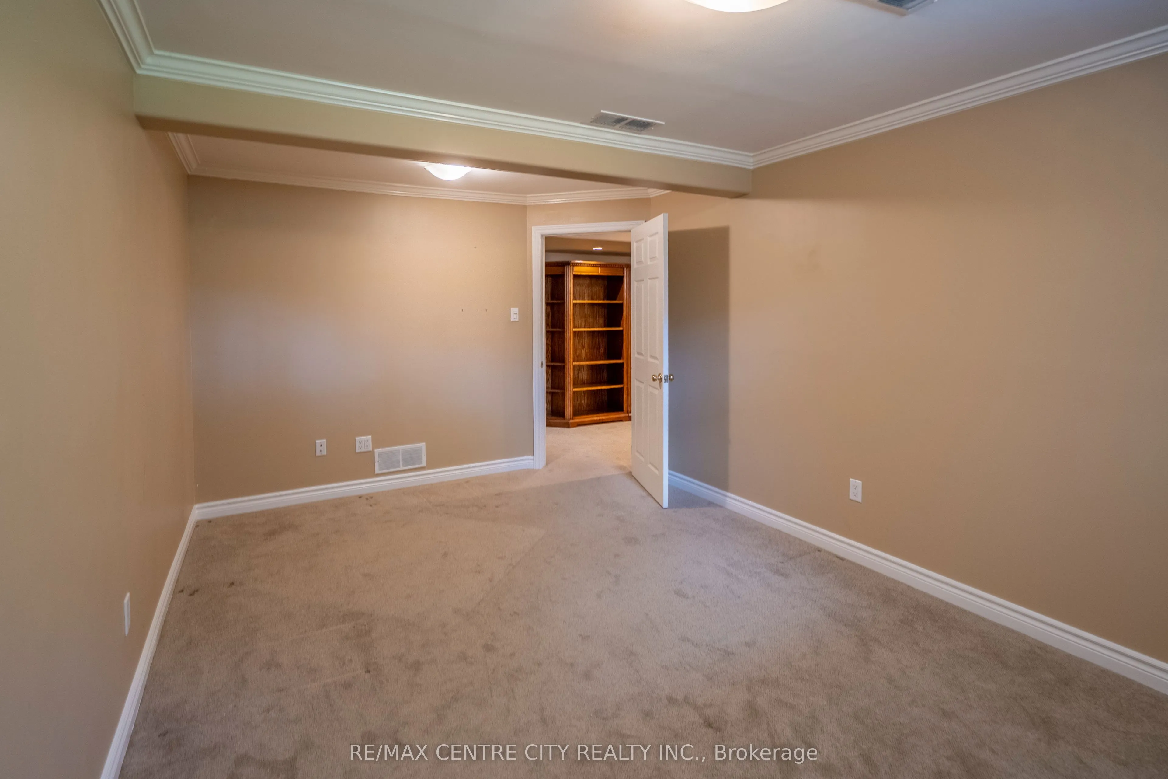 7 Cadeau Terrace, #35