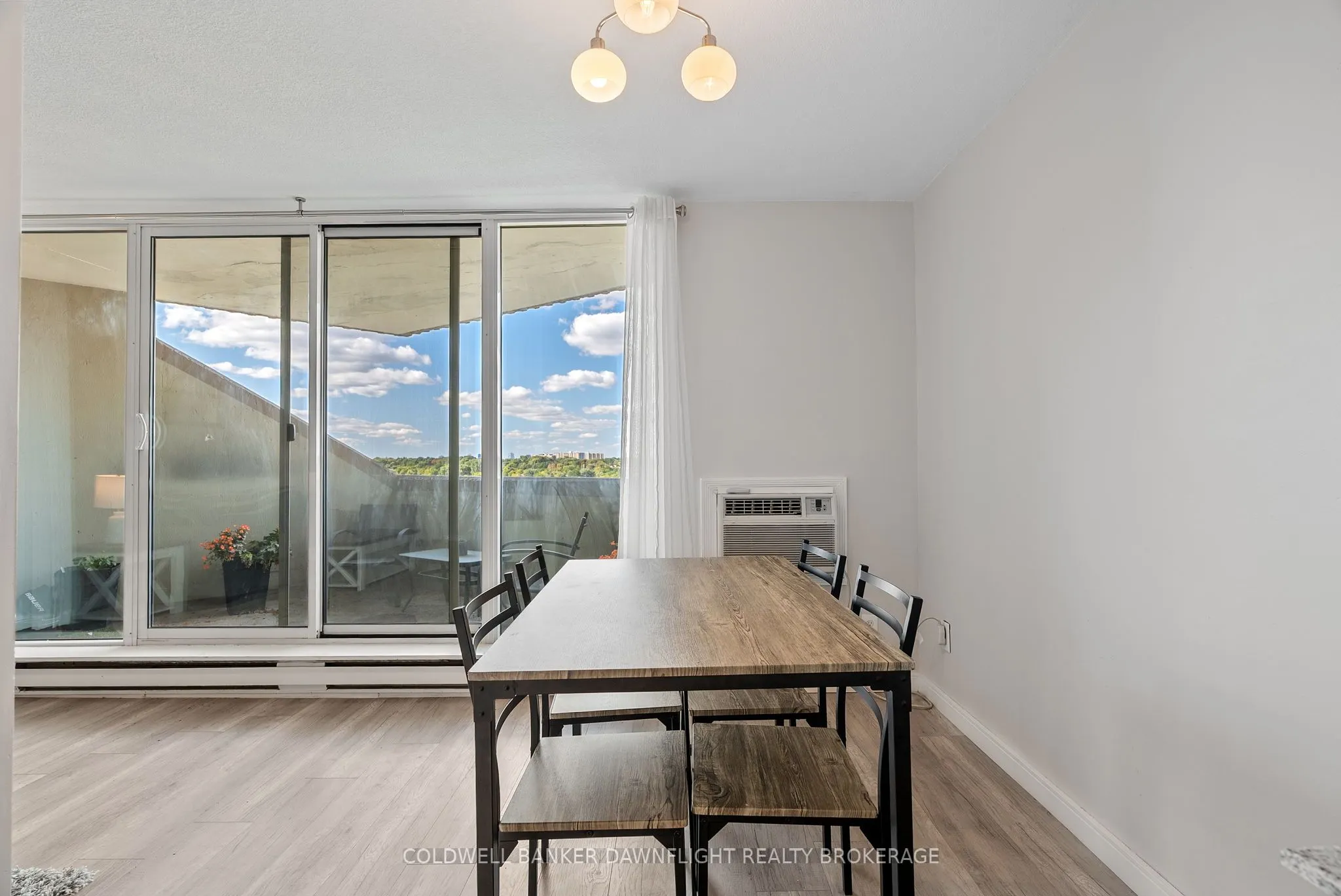 1105 Jalna Boulevard, #1103