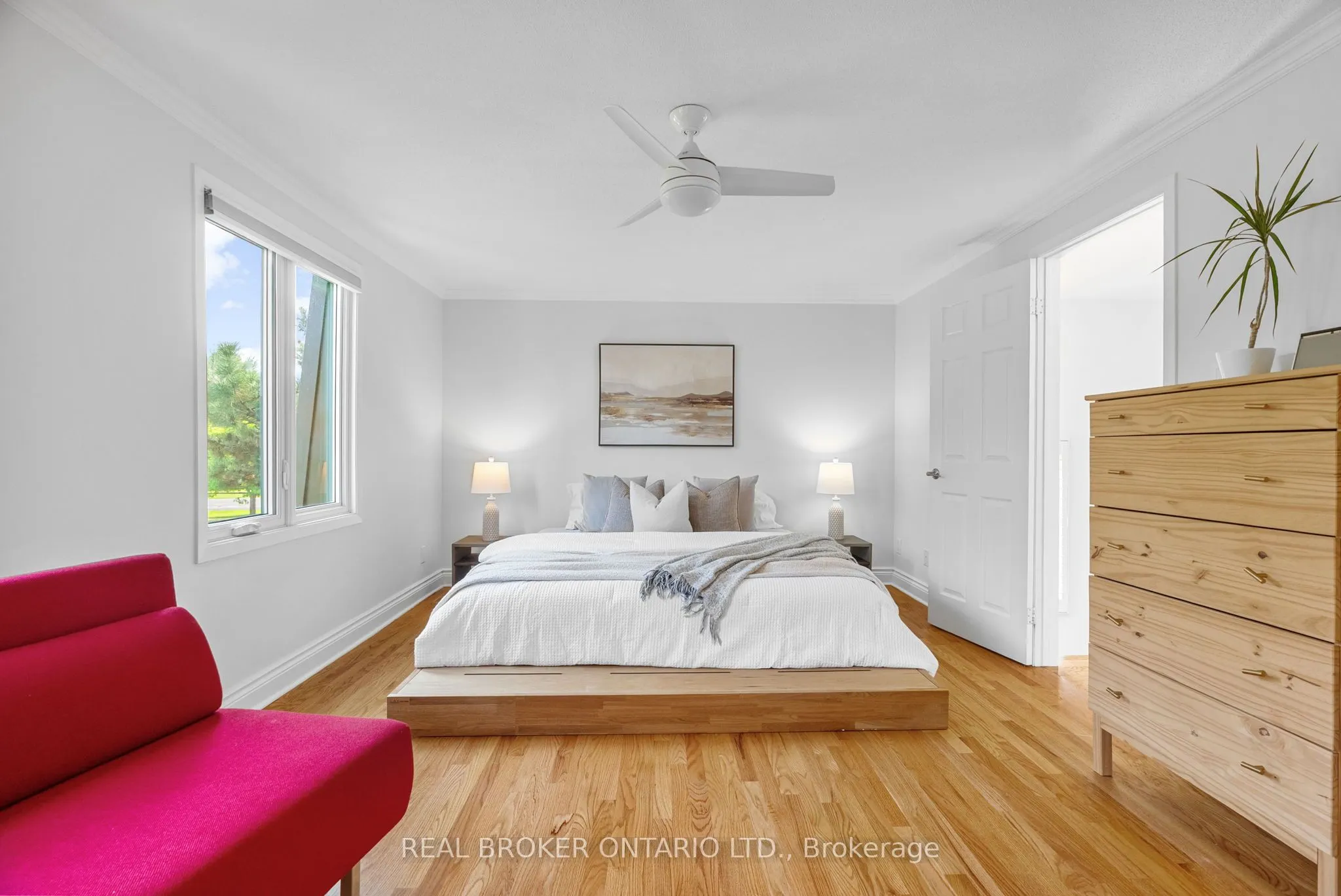 655 Richmond Road, #2