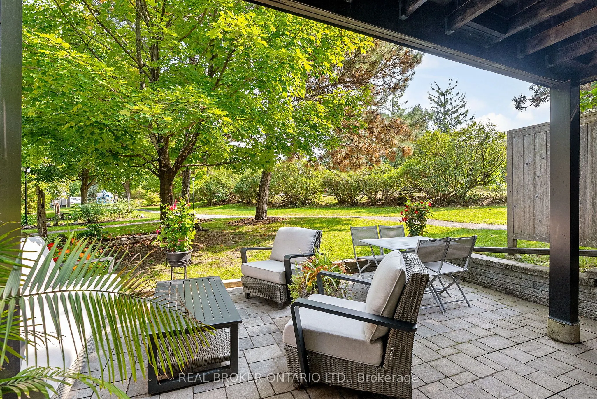 655 Richmond Road, #2