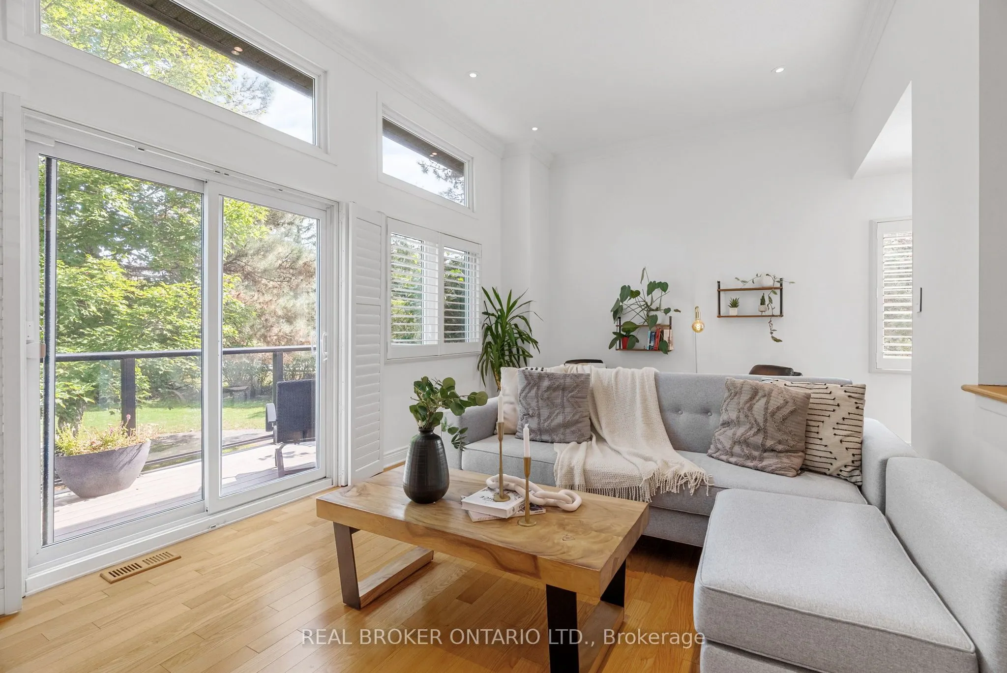 655 Richmond Road, #2