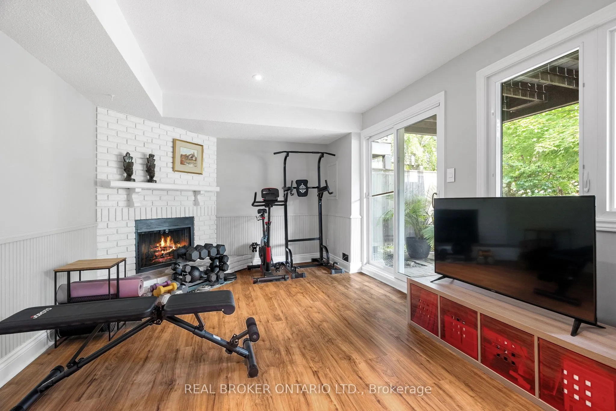 655 Richmond Road, #2