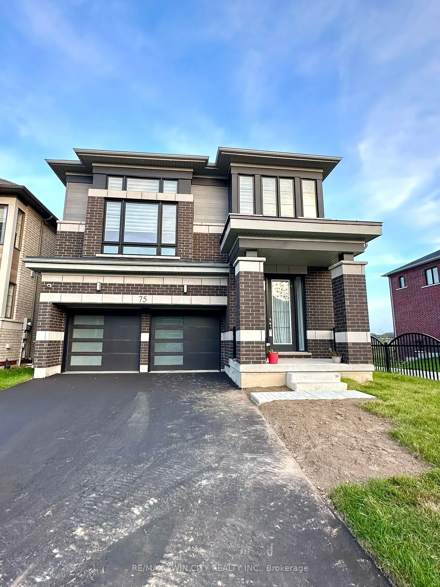 75 Blackburn Street