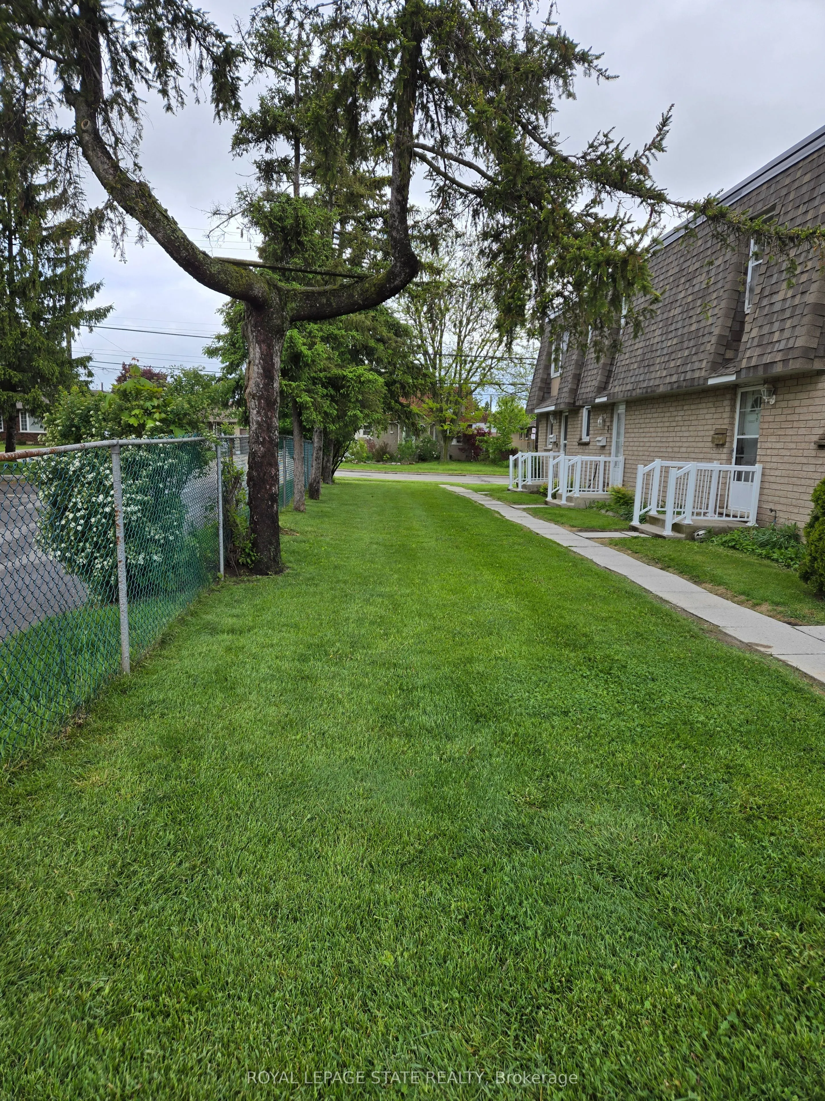 153 Limeridge Road W #4
