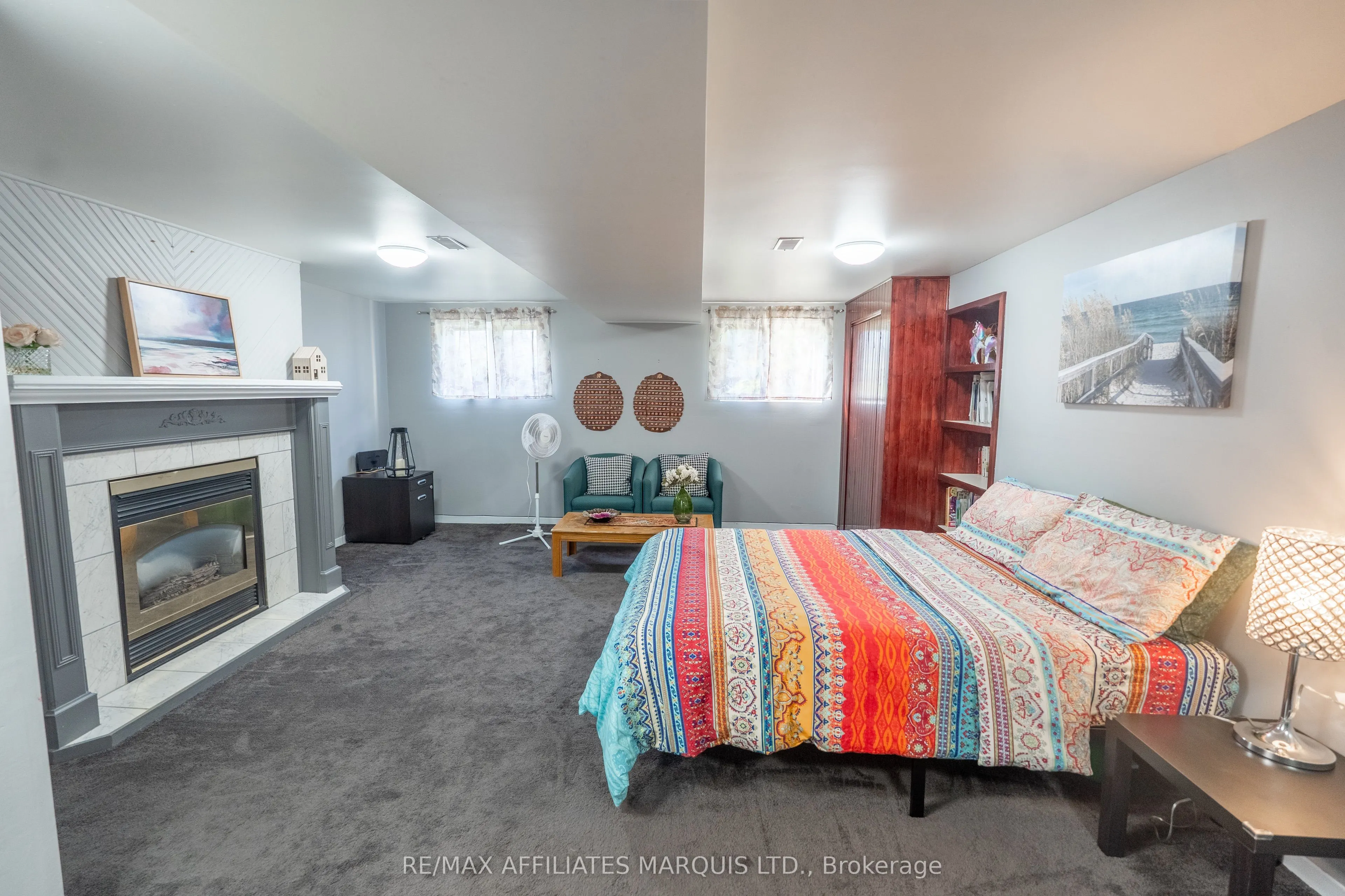 1619 First Street E