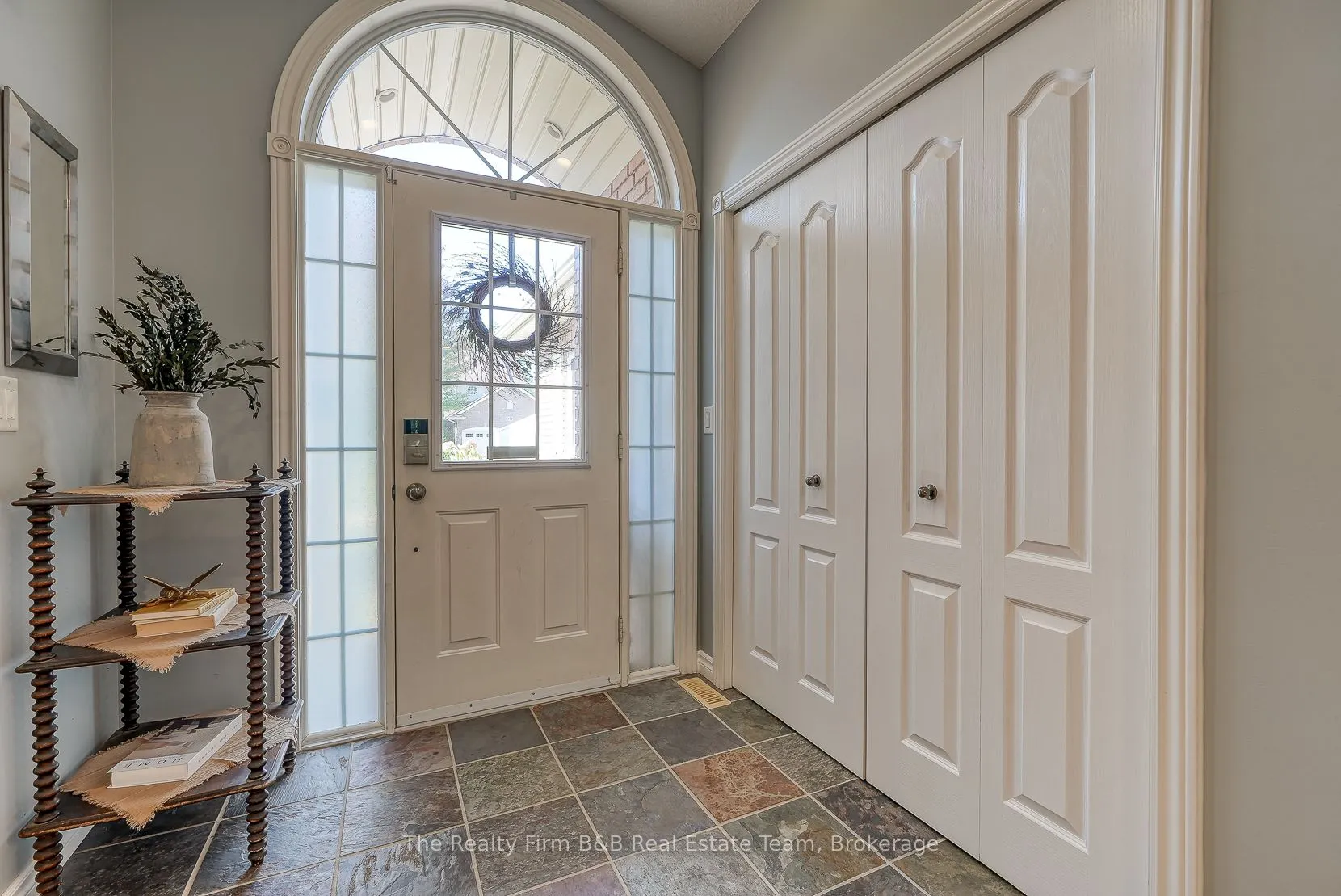 504 Crestwood Court