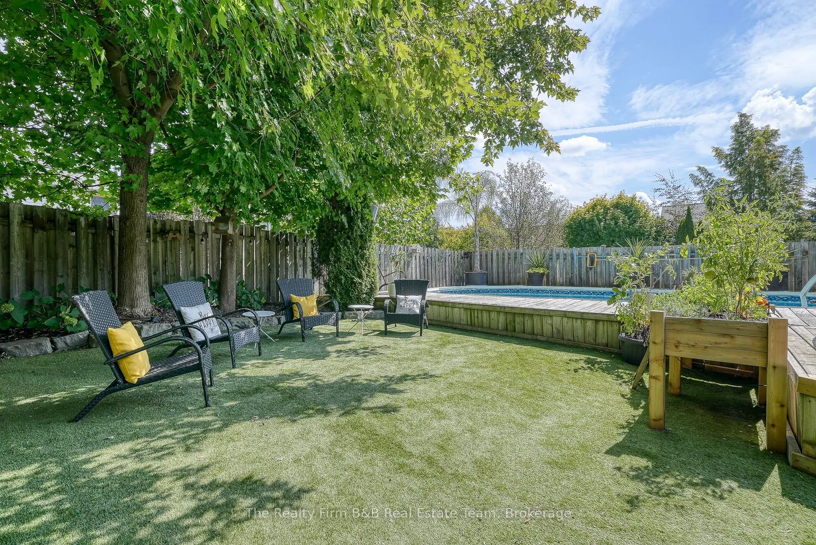 504 Crestwood Court
