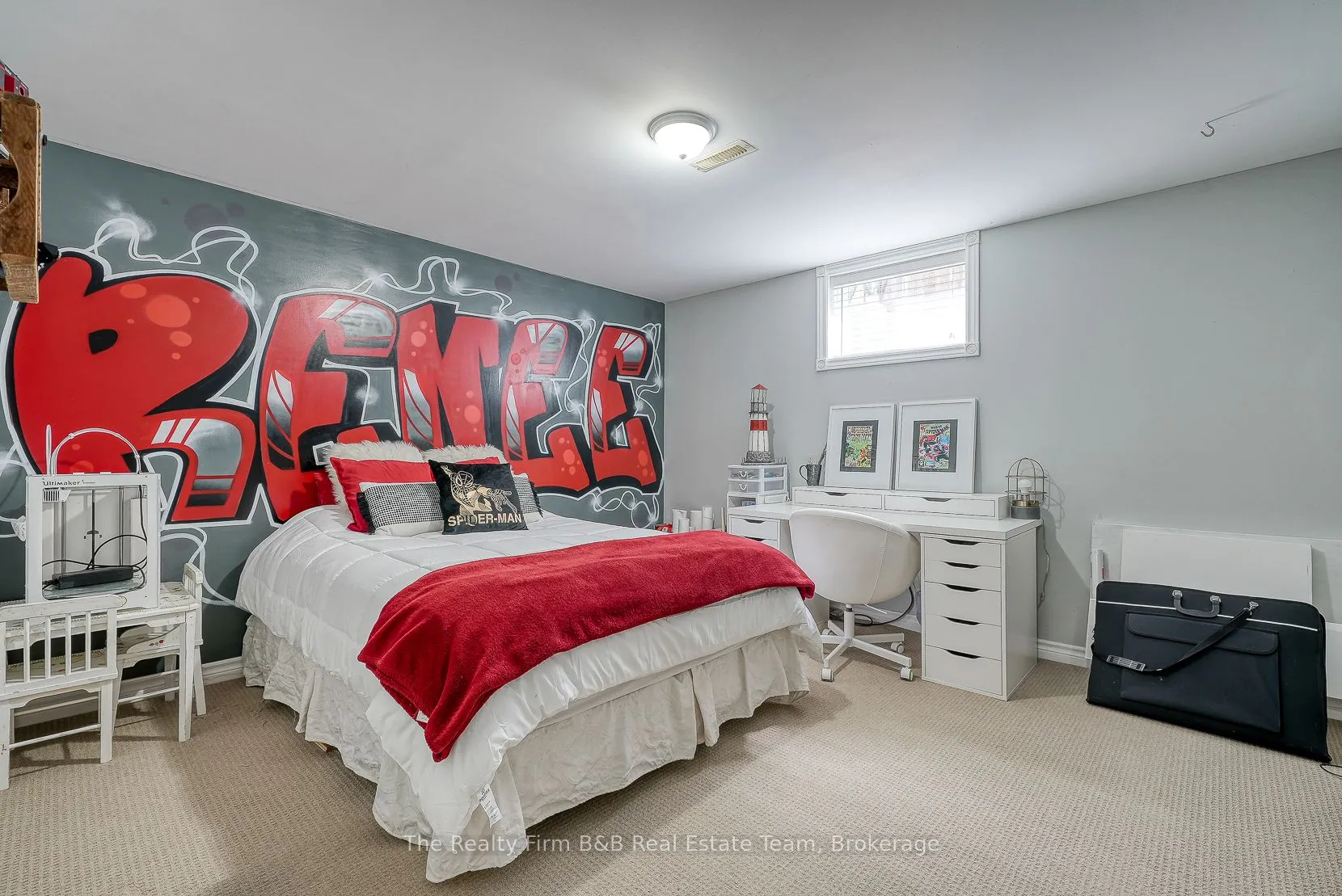 504 Crestwood Court