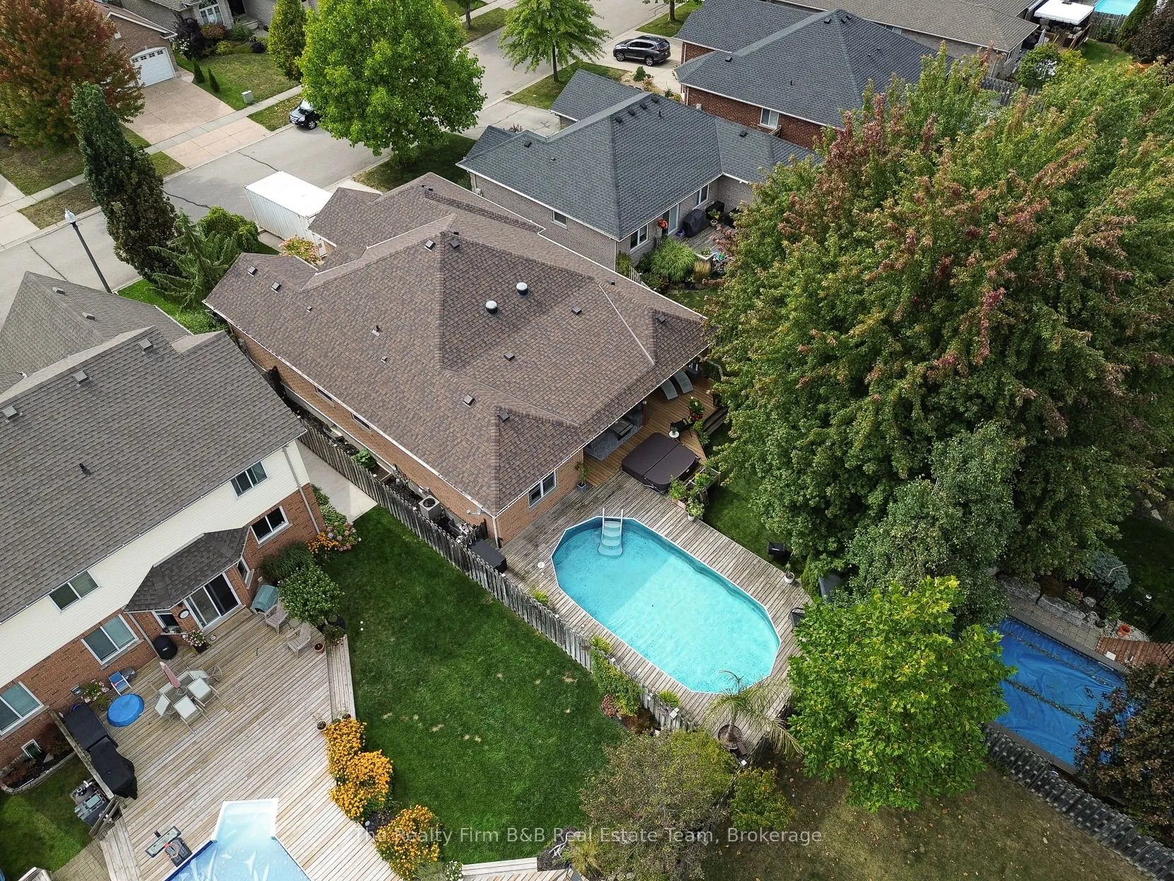 504 Crestwood Court