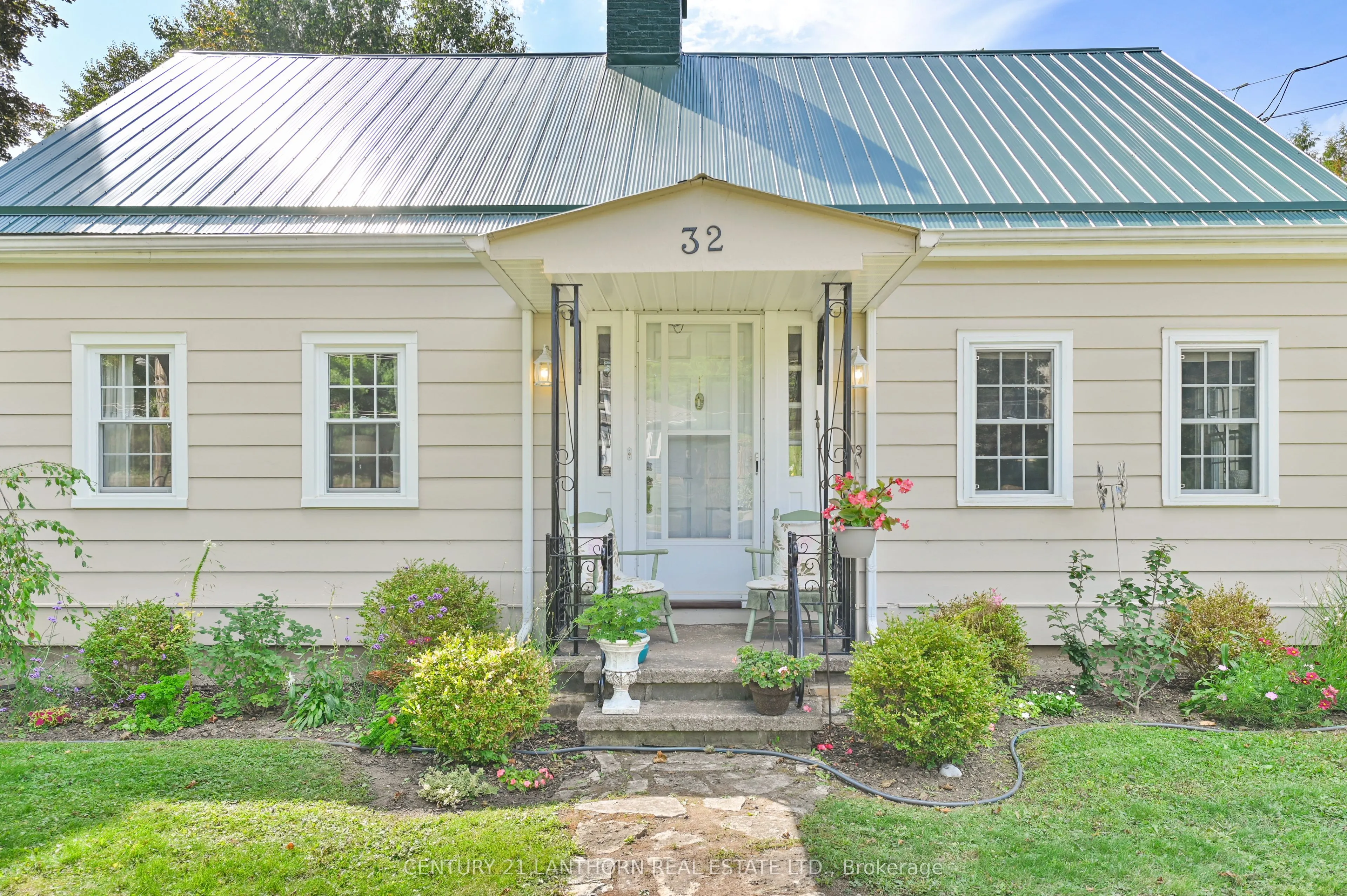 32 Davidson Street