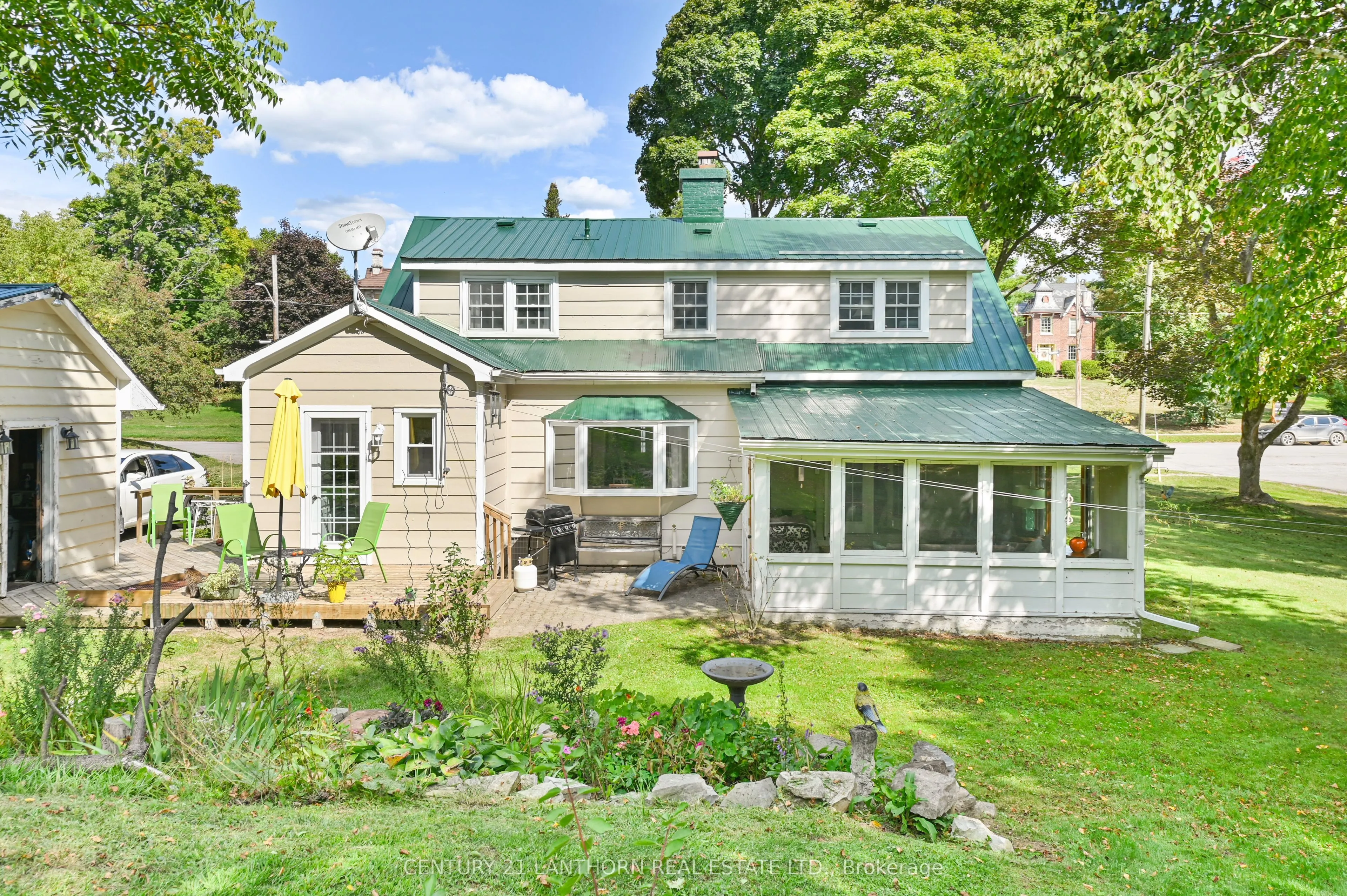 32 Davidson Street