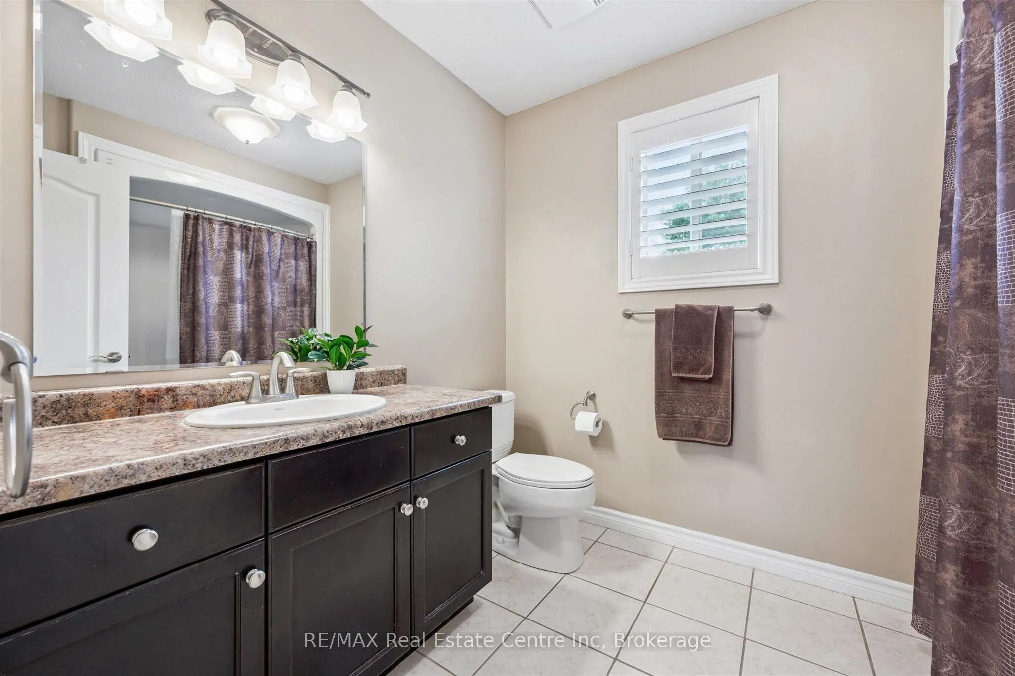 32 Frasson Drive