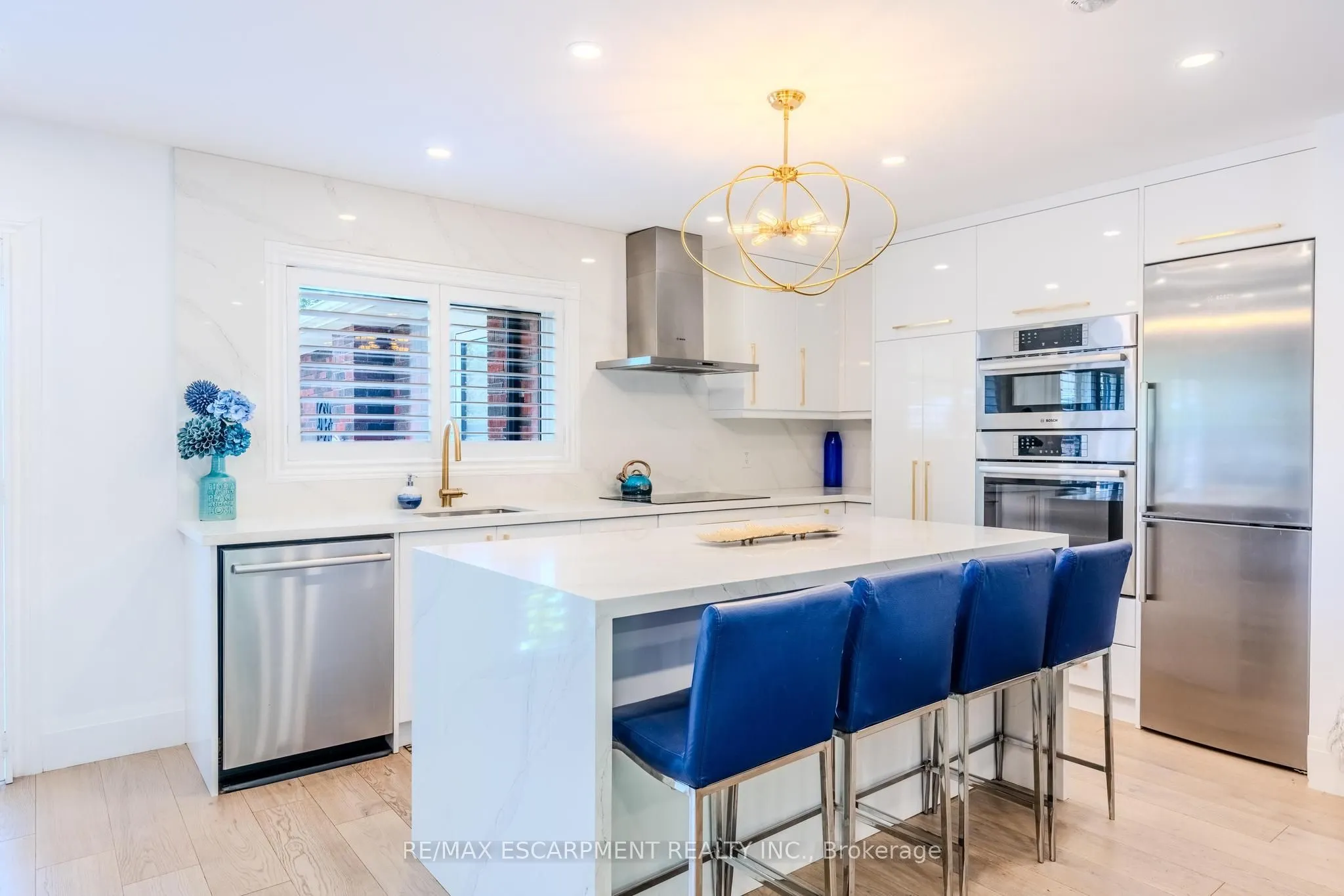 23 West Hampton Road