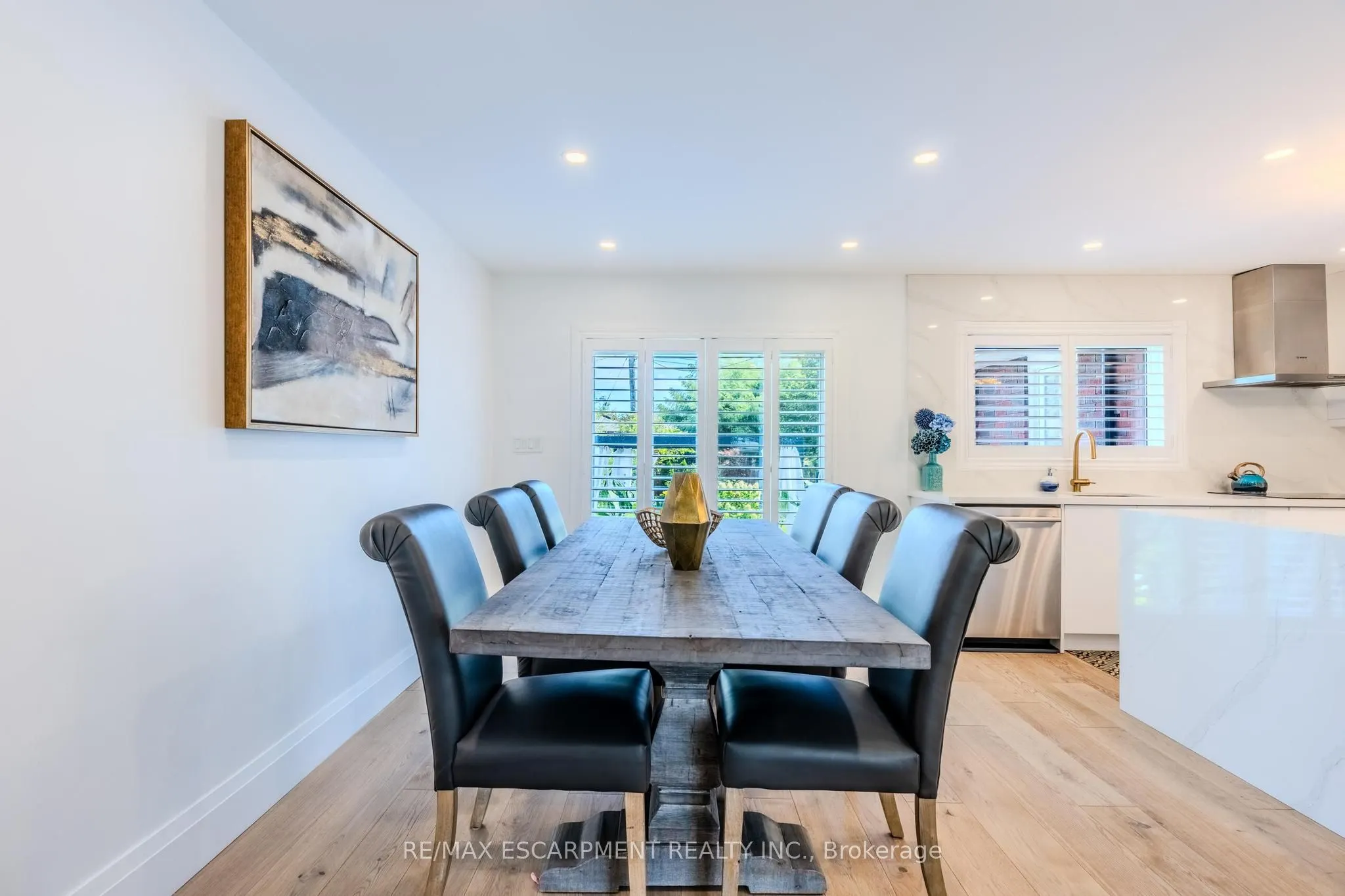 23 West Hampton Road