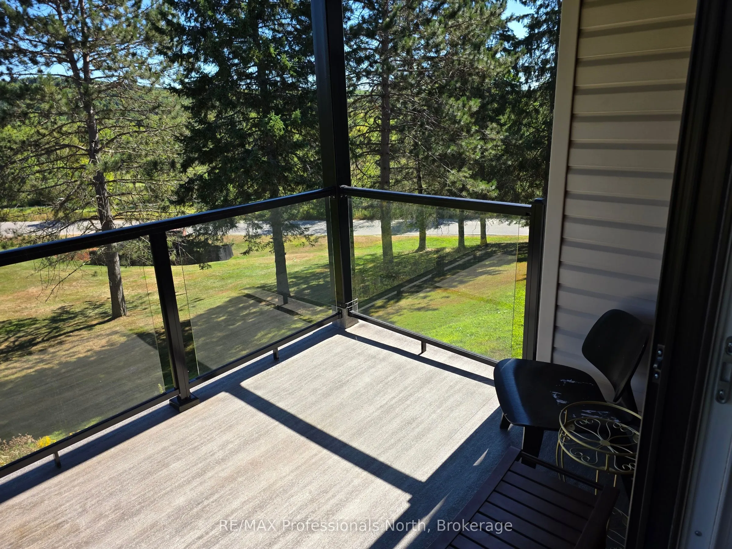 1235 Deerhurst Drive, #52-203