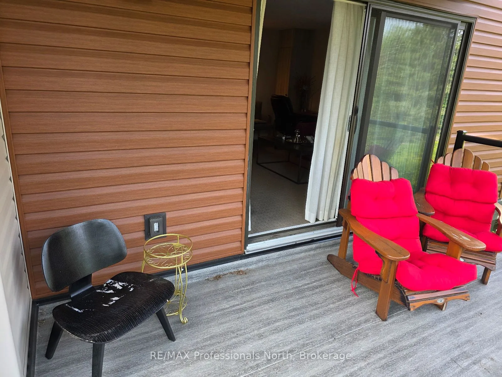 1235 Deerhurst Drive, #52-203