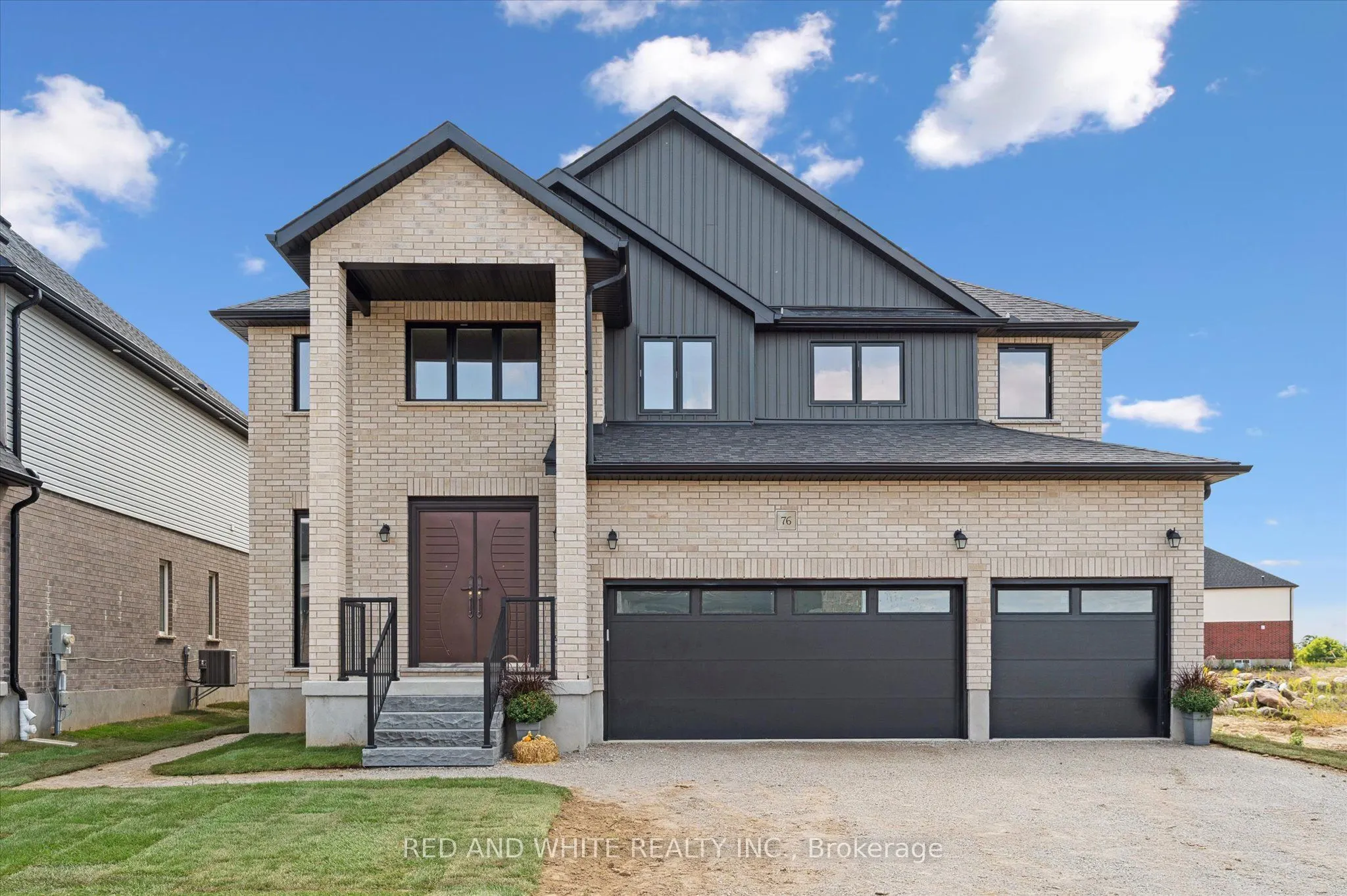 76 Sass Crescent