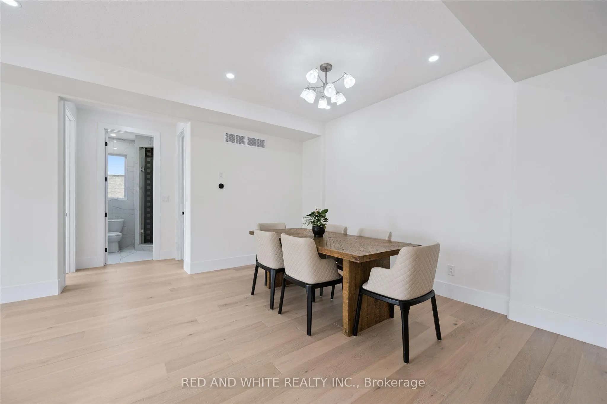76 Sass Crescent