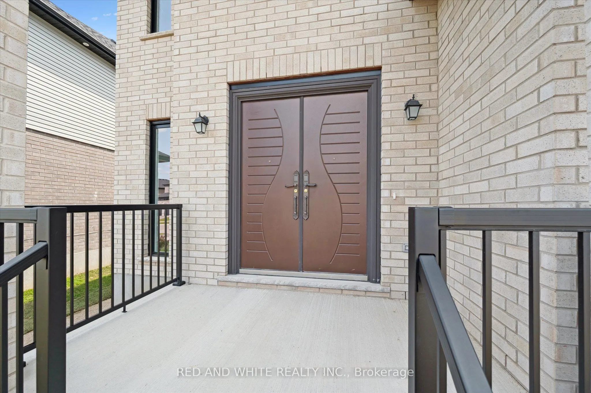 76 Sass Crescent