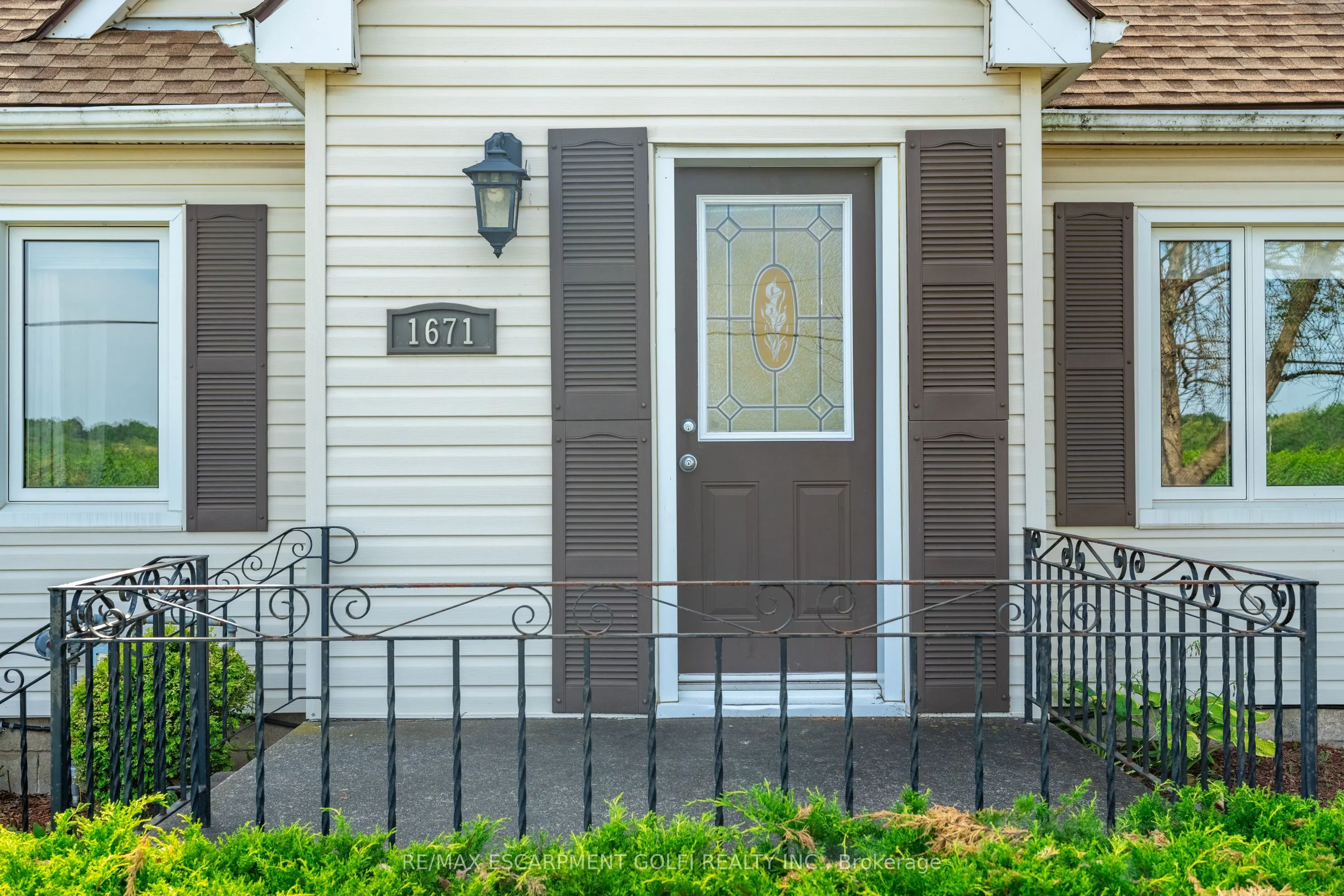 1671 Third Street Louth